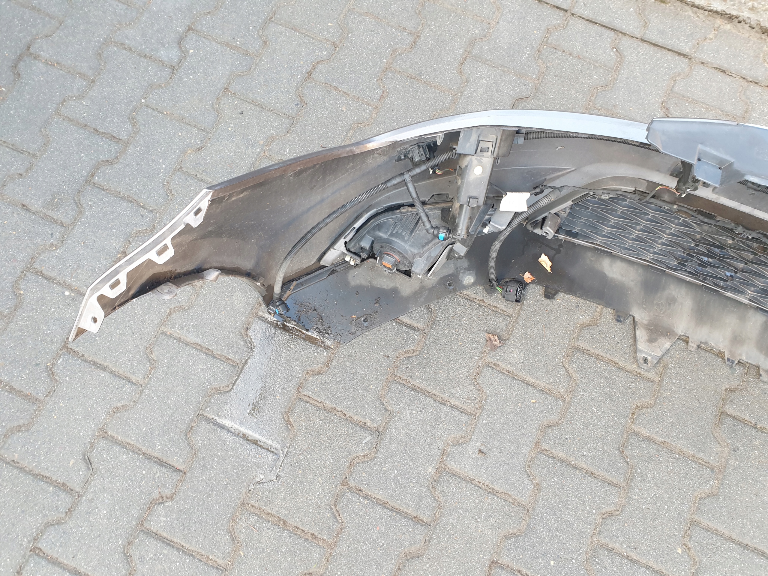 front bumper SEAT LEON III 3 5F washers fog light PDC 2013- LS7K 5F0807221