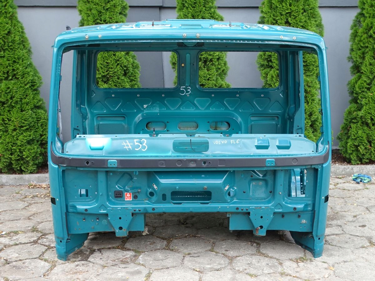 VOLVO Fl6 00-06 КРИША КАБИНА ДНЕМ