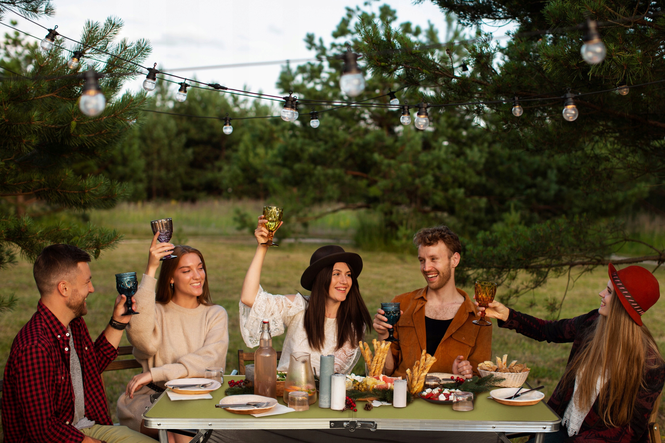 MEBLE OGRODOWE STÓŁ STOLIK TURYSTYCZNY SKŁADANY +4 KRZESŁA DUŻY ZESTAW 10W1 Maksymalne obciążenie 80 kg
