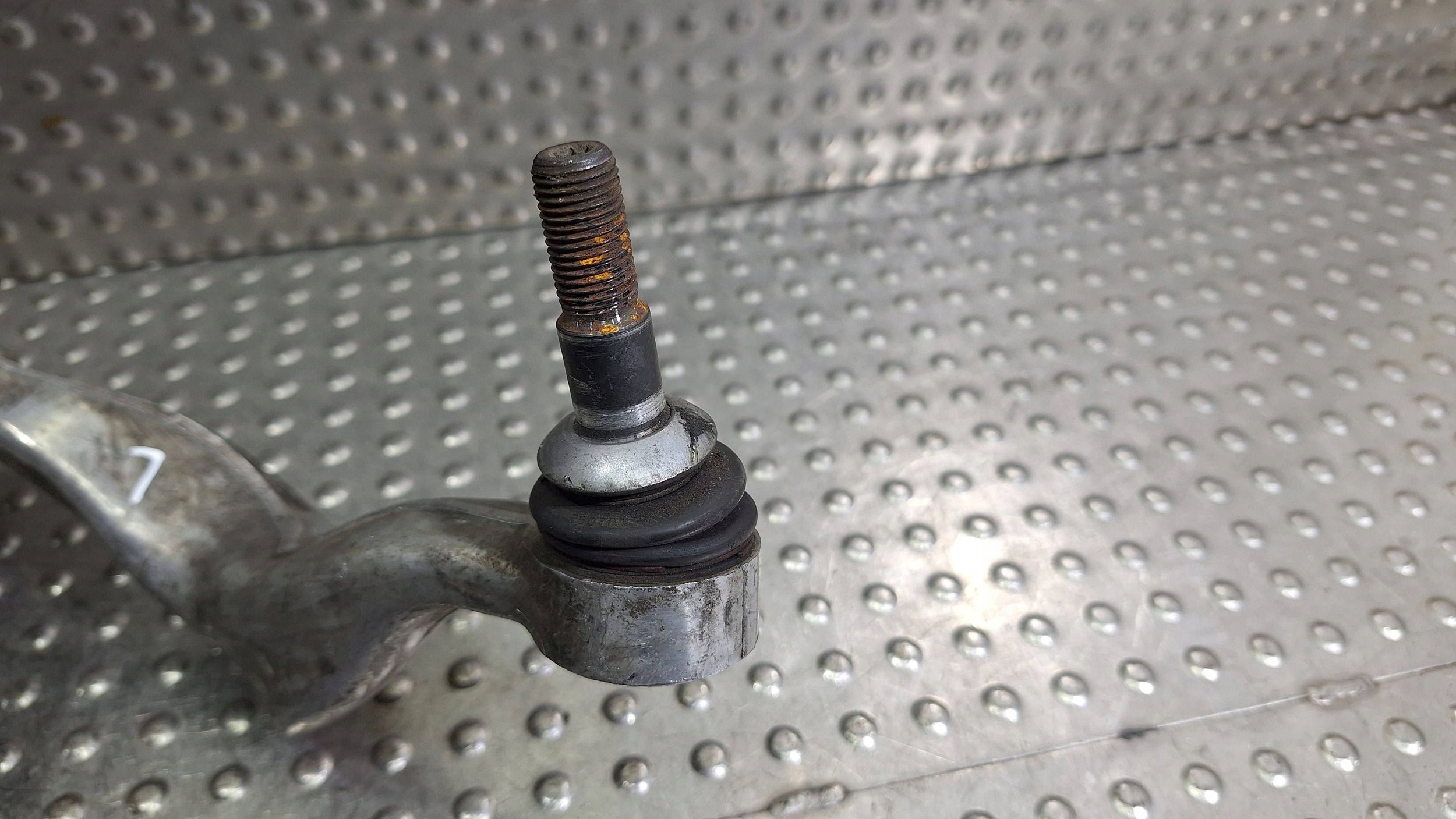 rameno ľavý predok 6763707 BMW E81 E82 E87 E88 E89 E90 E91 E92 E93 X1 E84