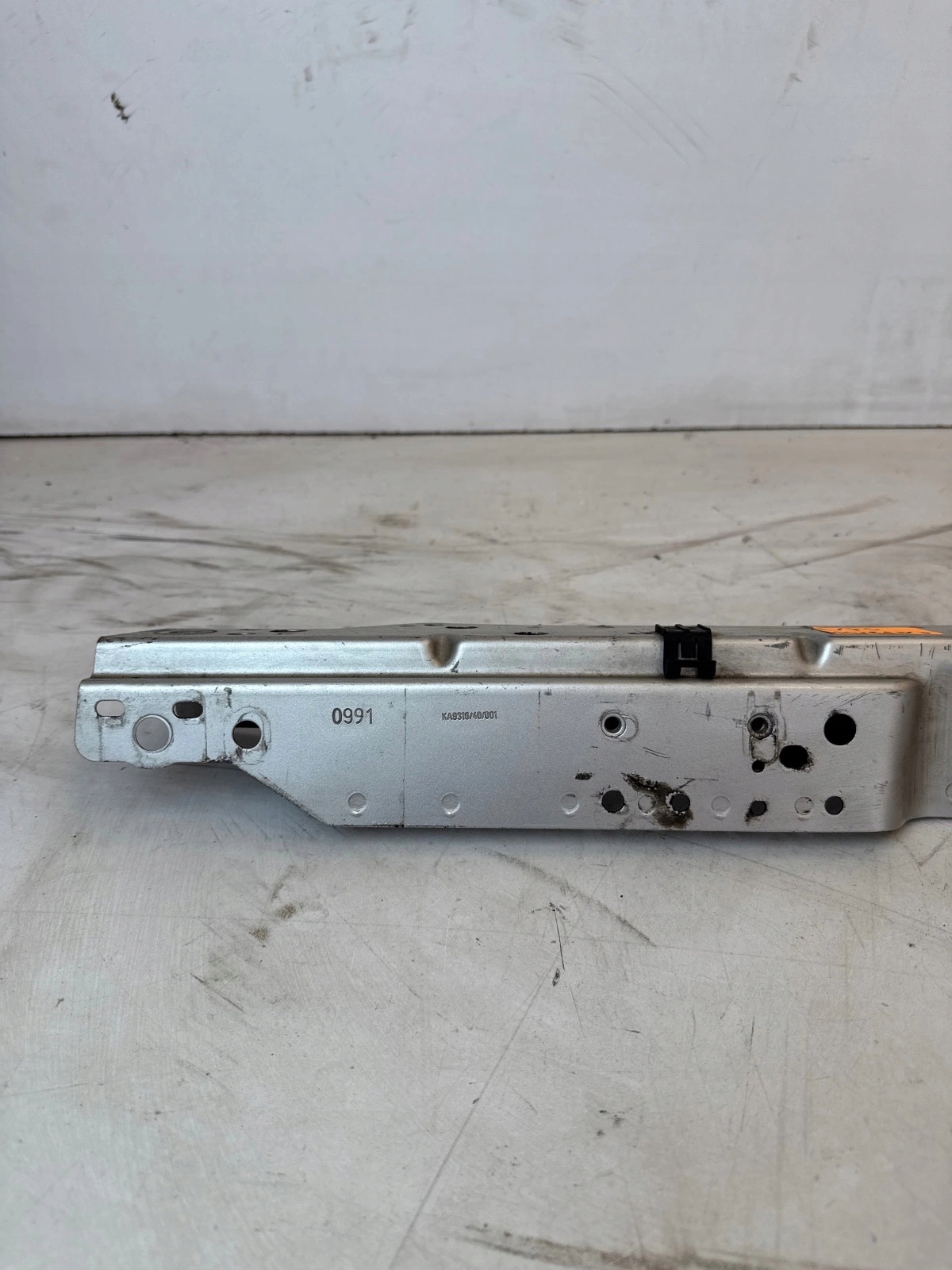 support panel for radiators pillar upper Opel Astra IV J