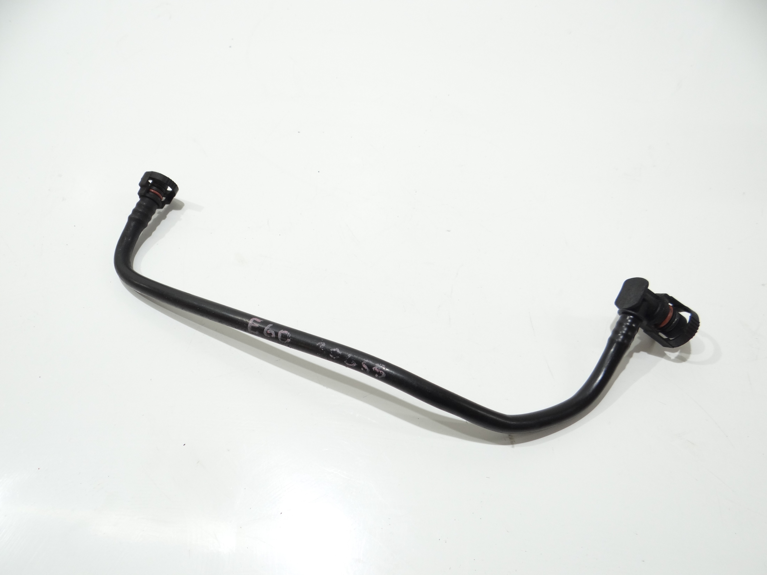 vedení podtlakové BMW E60 3.0D 7521857