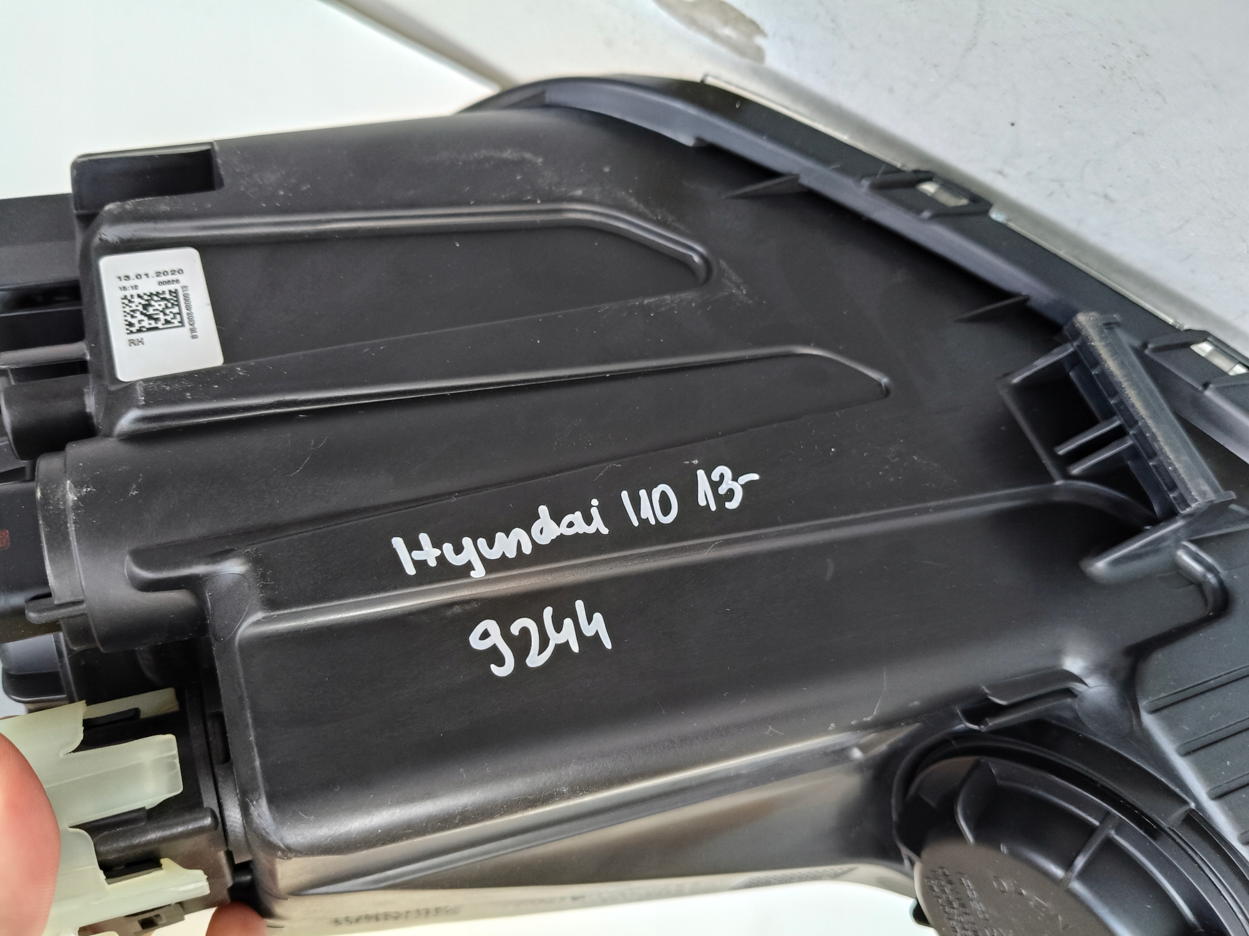 light right REFLEKTOR HYUNDAI I10 II 13