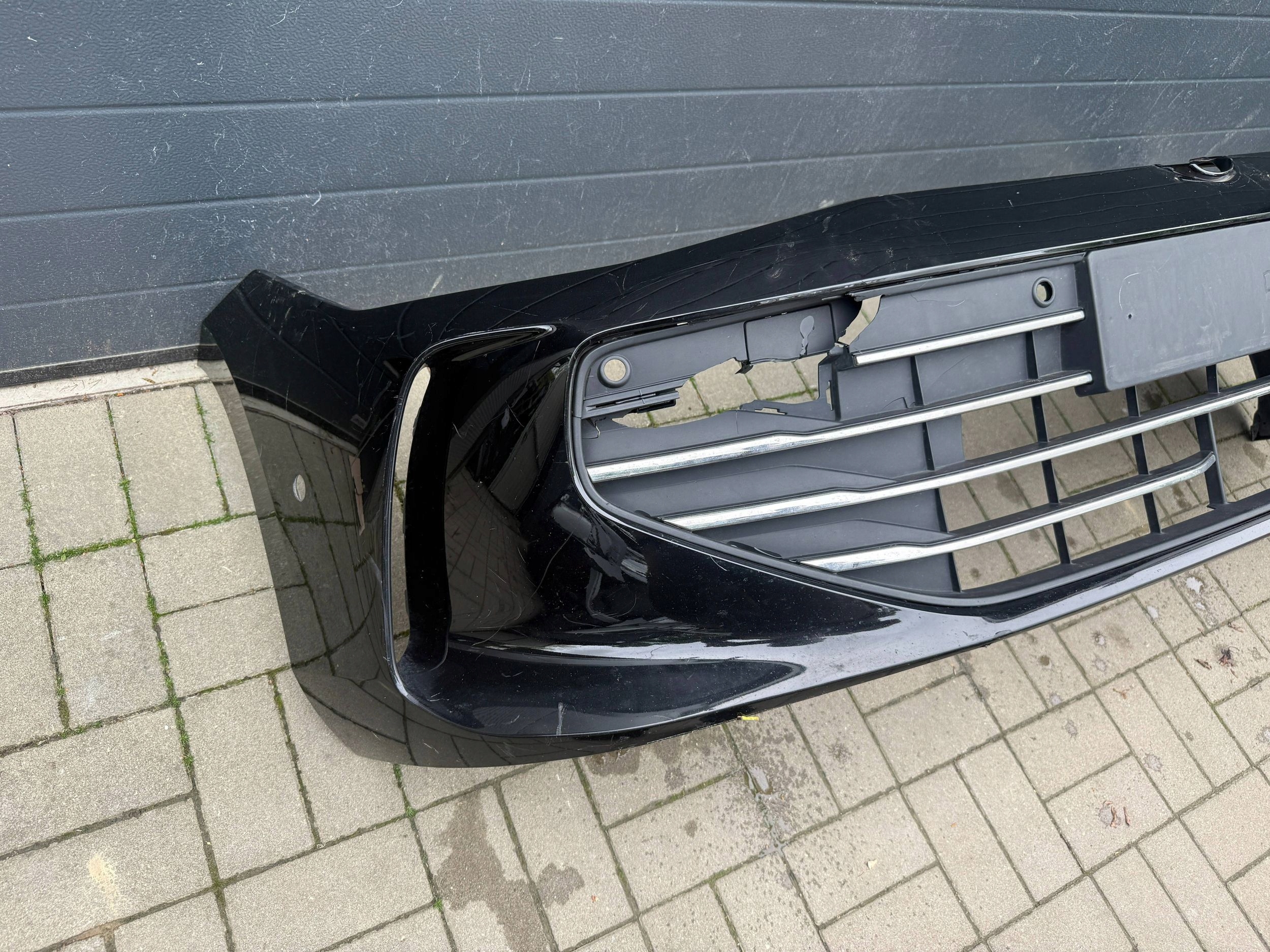 Vw Passat B9 23- nárazník předek přední