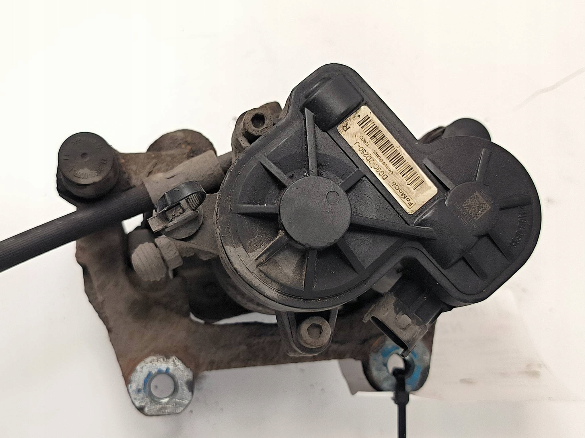 caliper brake rear part right DG9C-2D250-J 2.0 ECOBOOST LINCOLN MKC