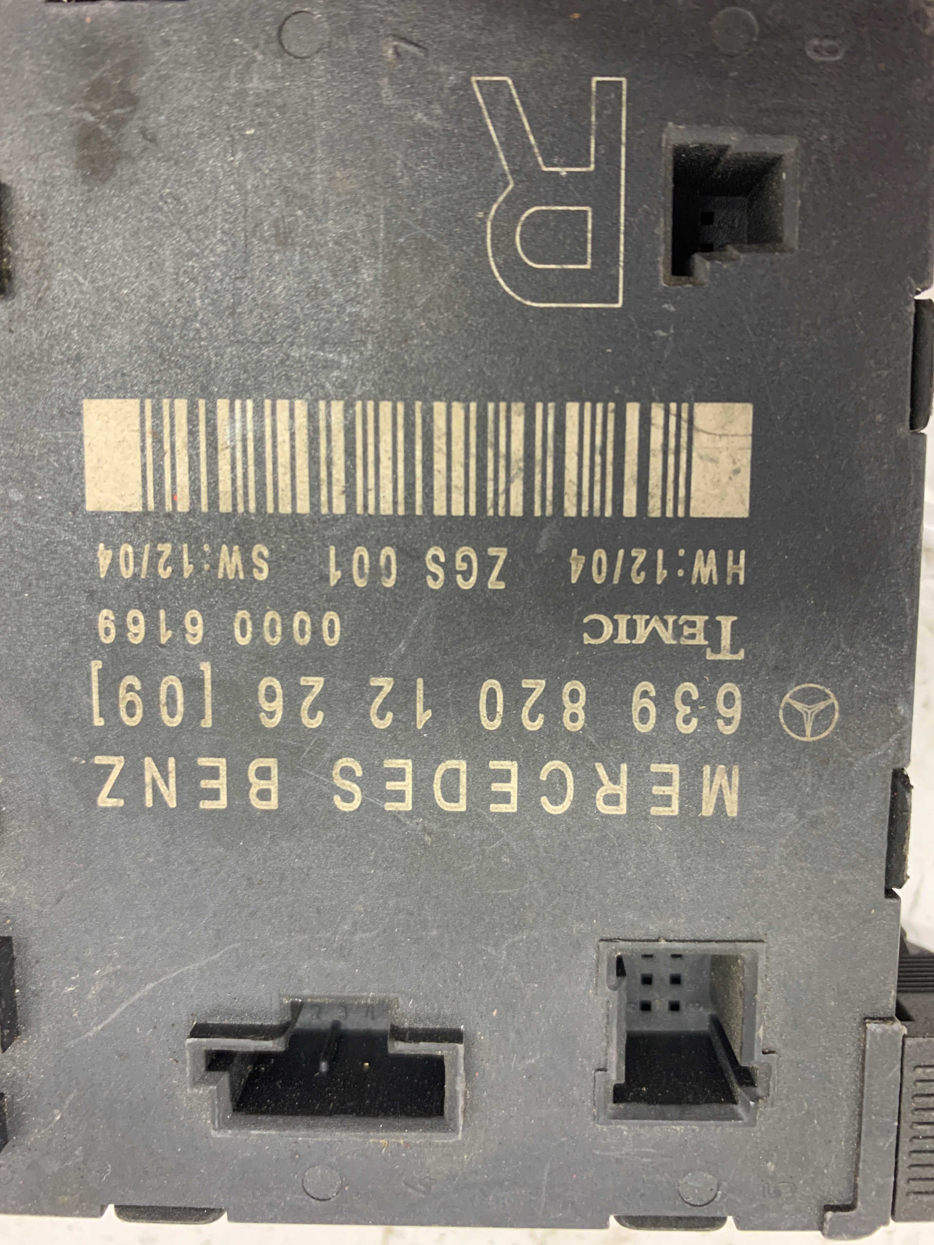 module control unit door 6398201226 MERCEDES