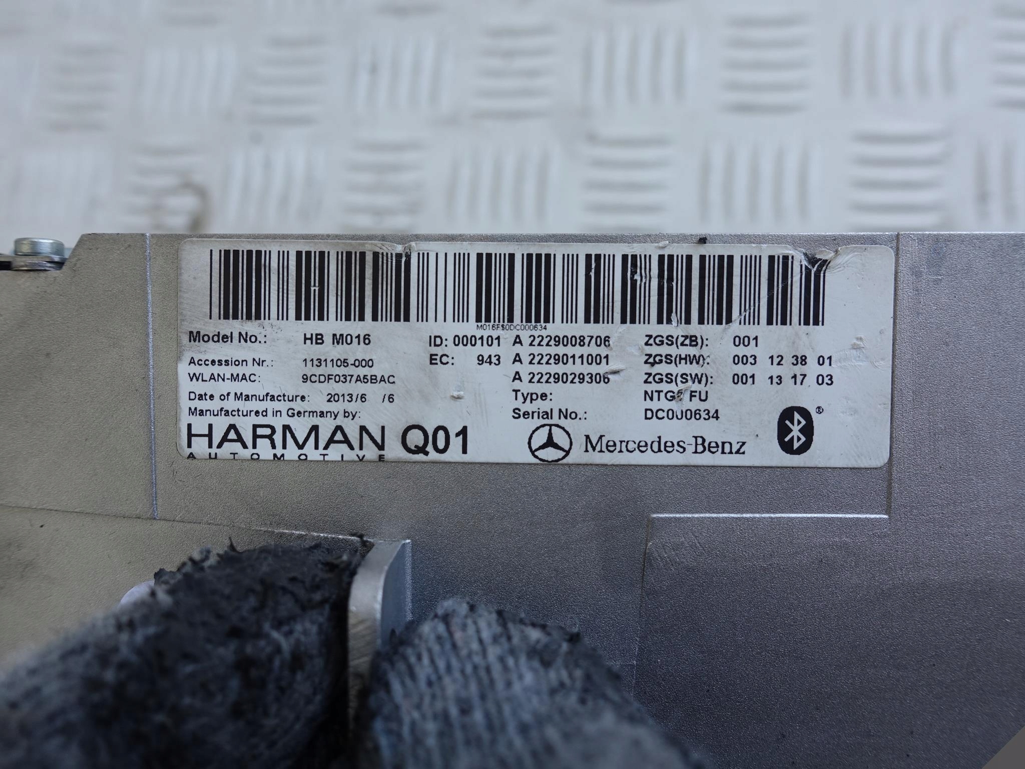 MERCEDES W222 считыватель