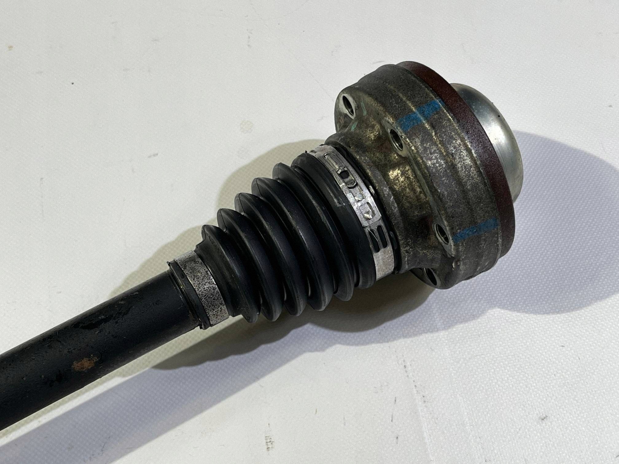 semi-axis rear right Chevrolet Camaro 2.0 3.6 2016+ P22972609