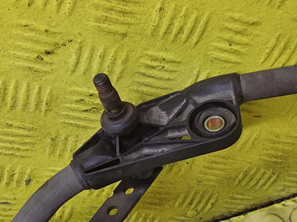 RENAULT SCENIC II Wischergestänge vorne