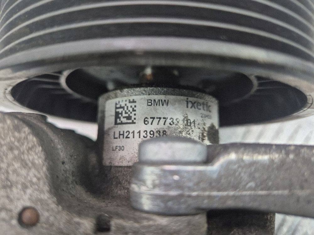 BMW 5 E60 E61 525i servo čerpadlo N52B25AE 677732101
