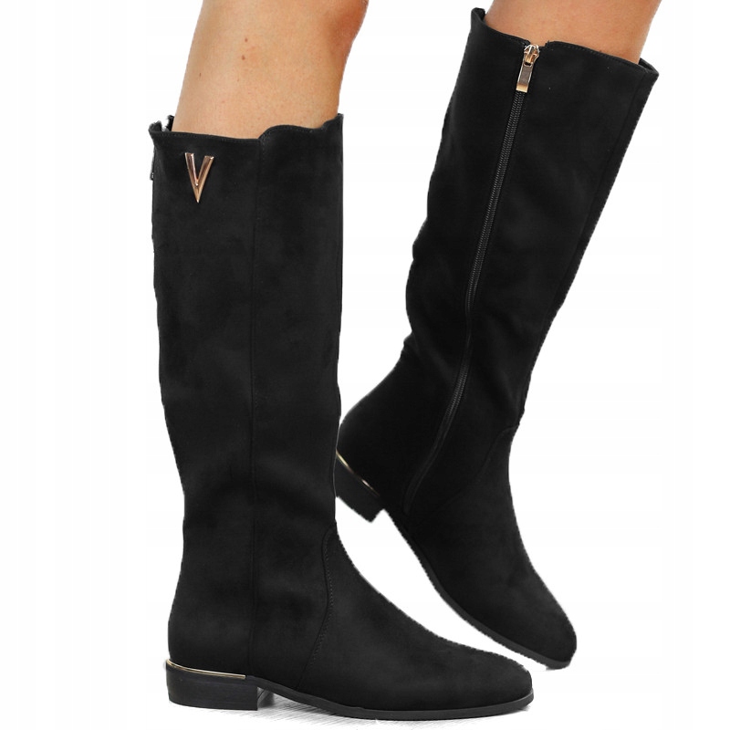 Černé dámské ploché semišové kozačky, zateplené na zip, elegantní