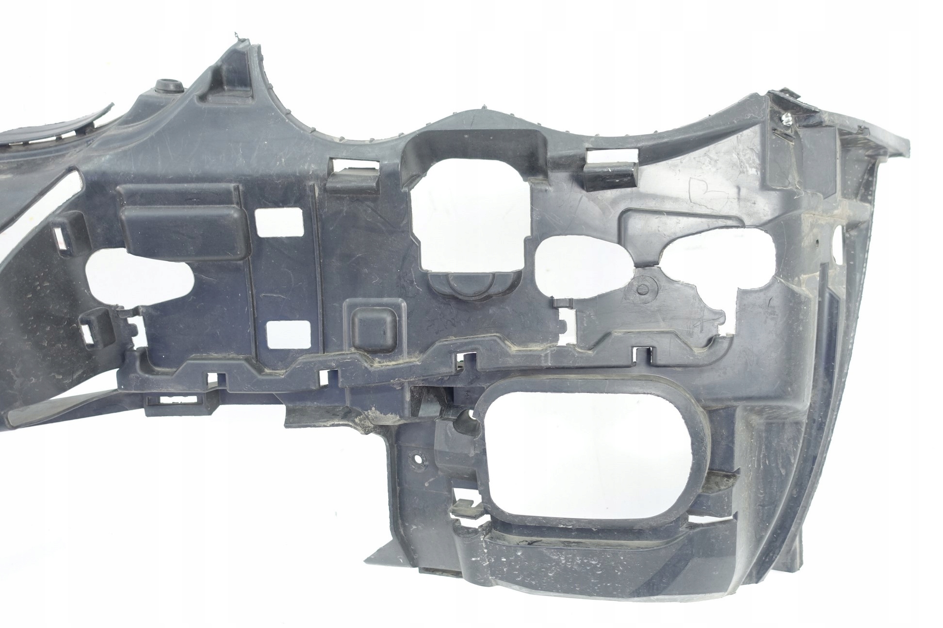 příčka nárazníku předek MERCEDES C W203 A2038850165