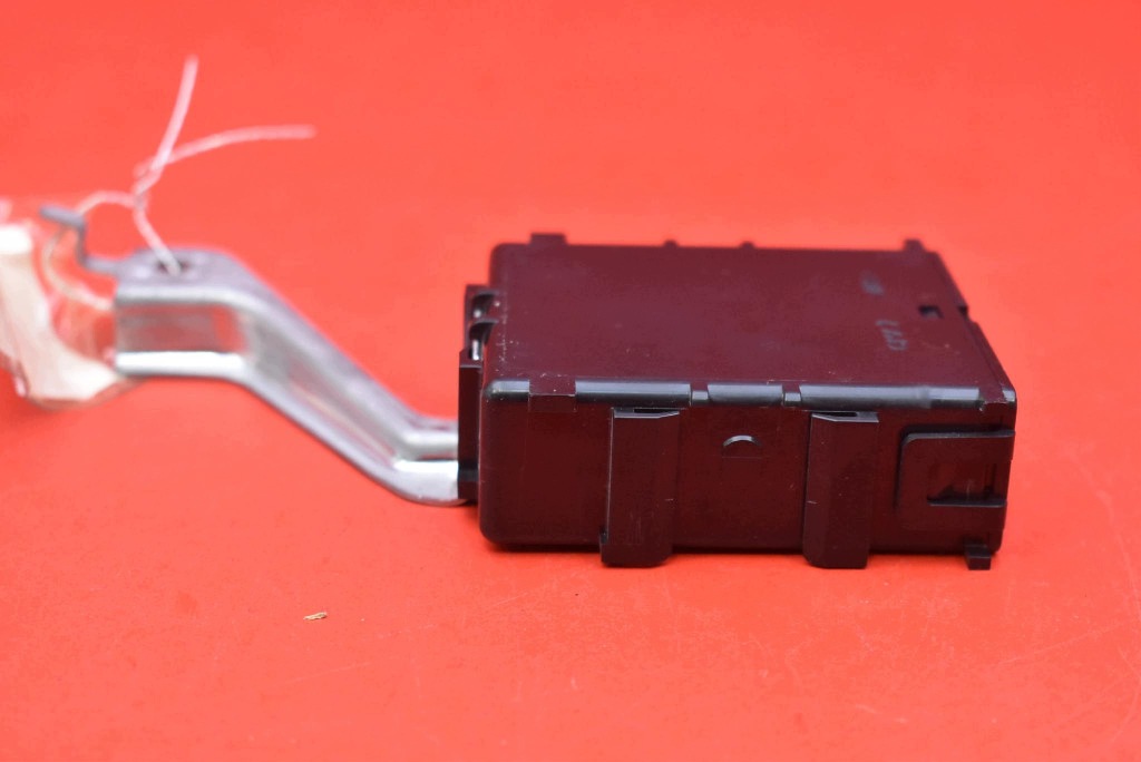 control unit module of wipers 85940-52100 TOYOTA YARIS 4 IV GR 20