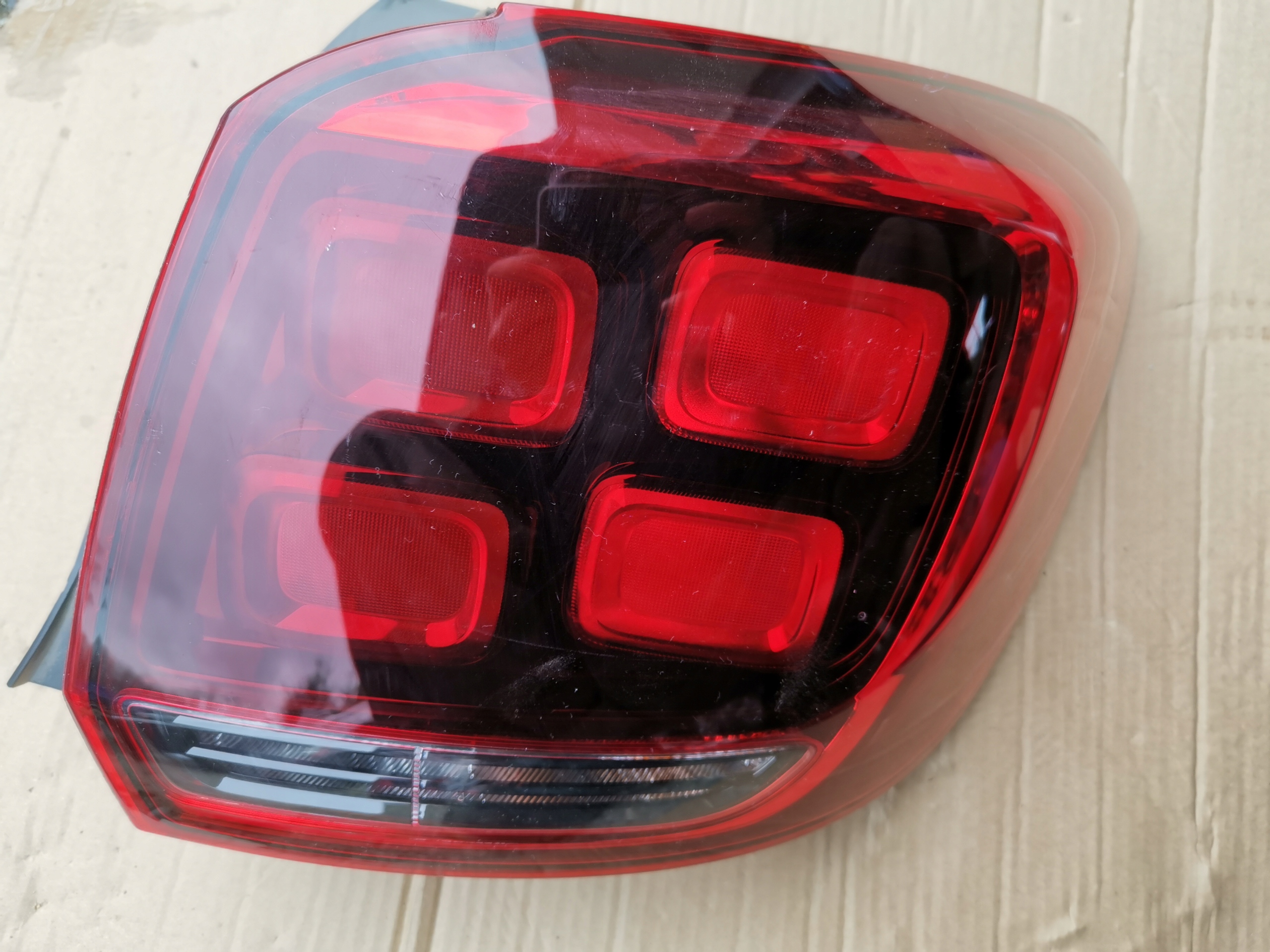 DACIA SANDERO II LIFT light LED rear part rear right