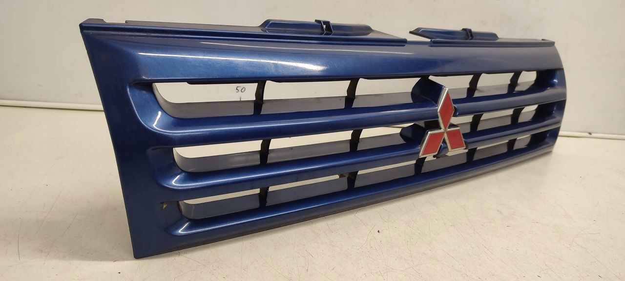 grille radiator grill Mitsubishi Pajero Pinin