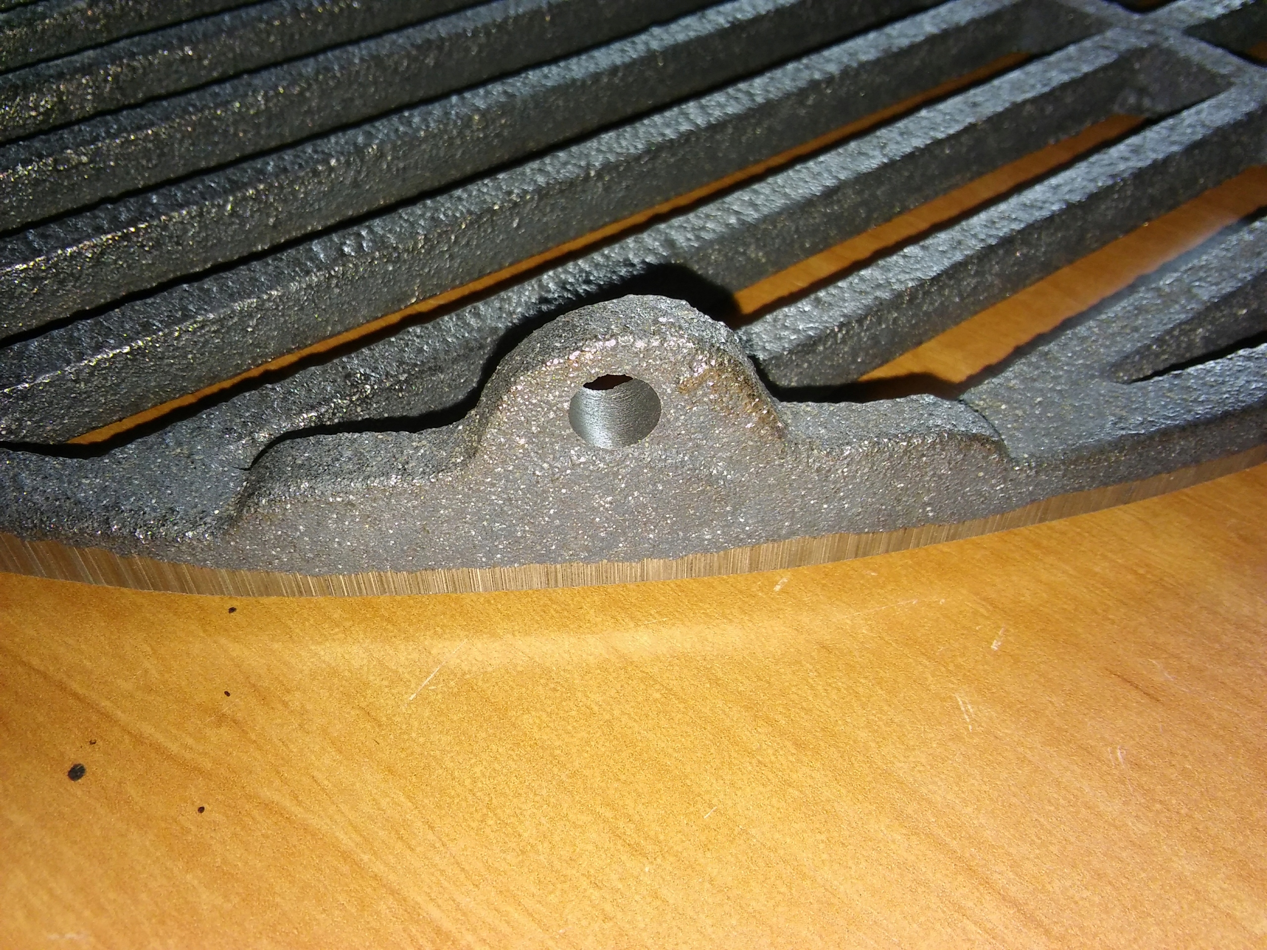 RUSZT ŻELIWNY DO GRILLA OGRODOWEGO PALENISKOWEGO Producent inny