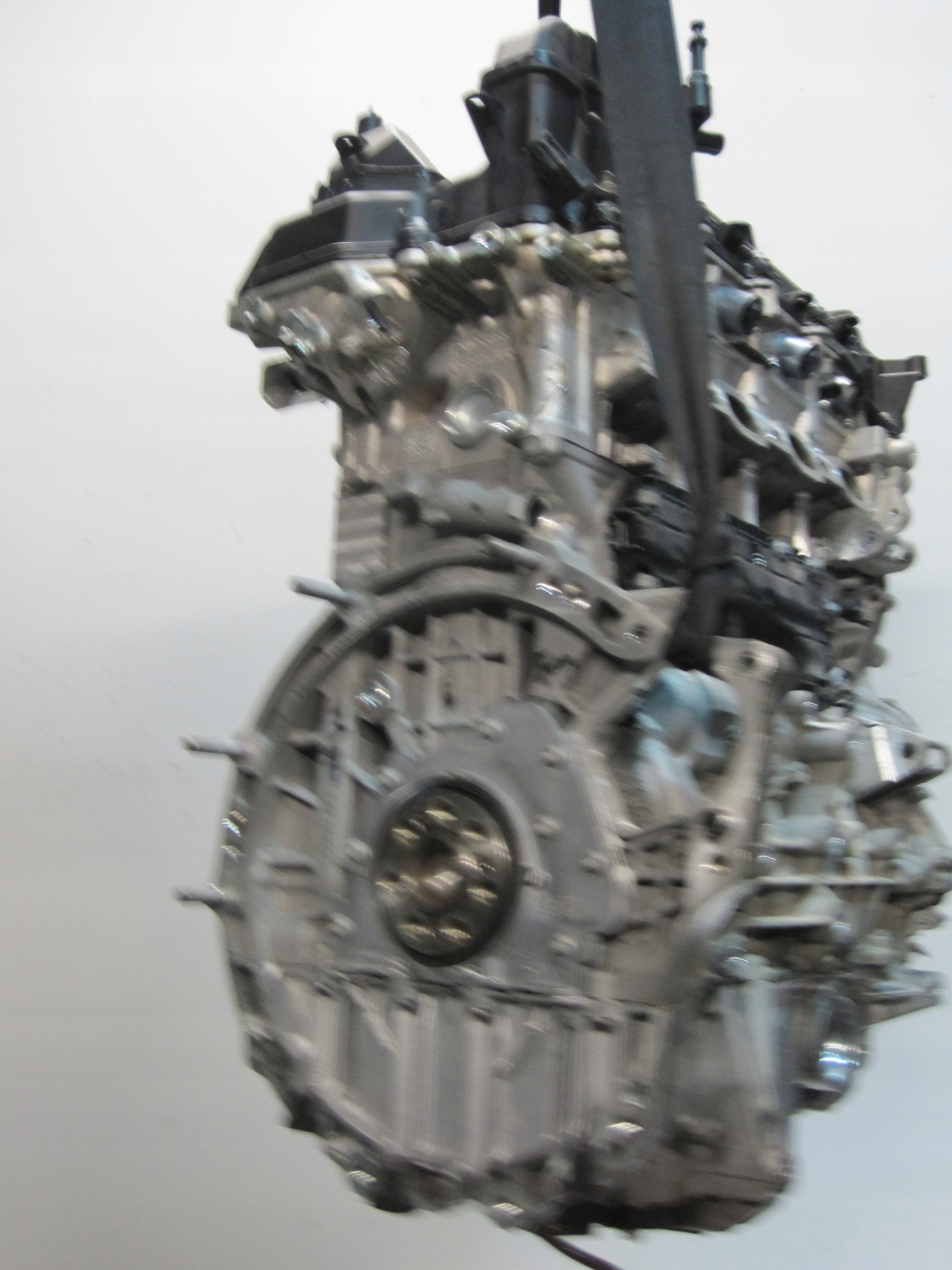 engine motor MASERATI GRECALE 2,0HYB 670053115 unprotected
