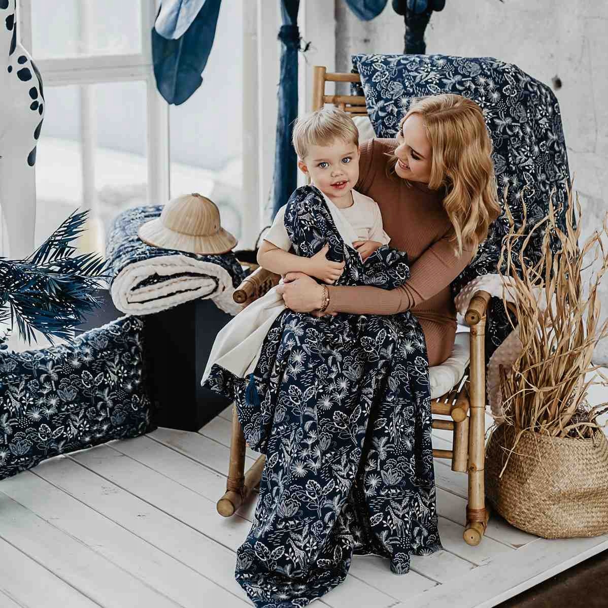 La Millou Kocyk Light Przedszkolaka Fly Moon Sky Szerokość produktu 110 cm