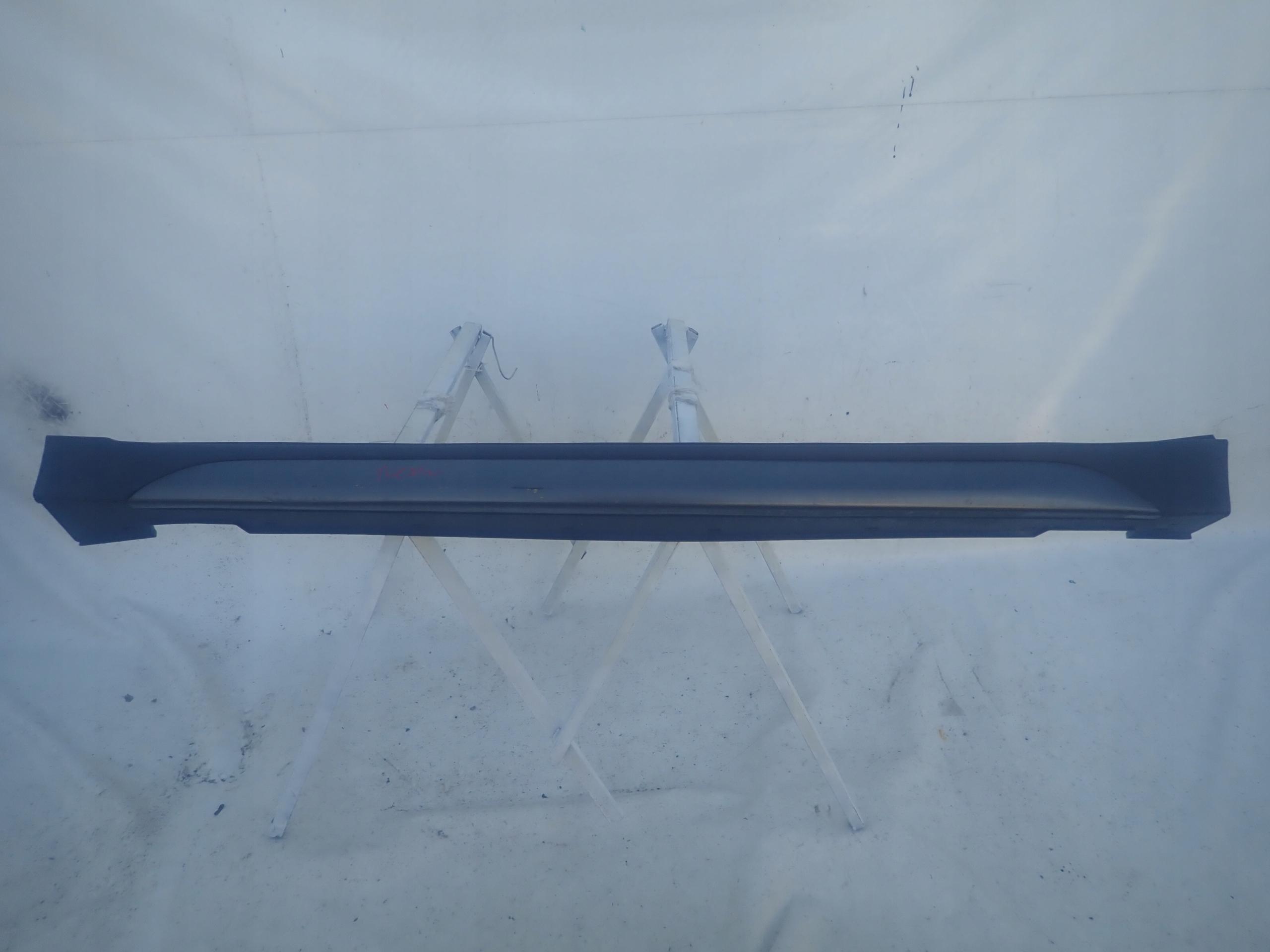HYUNDAI TUCSON III 15- threshold left moulding threshold
