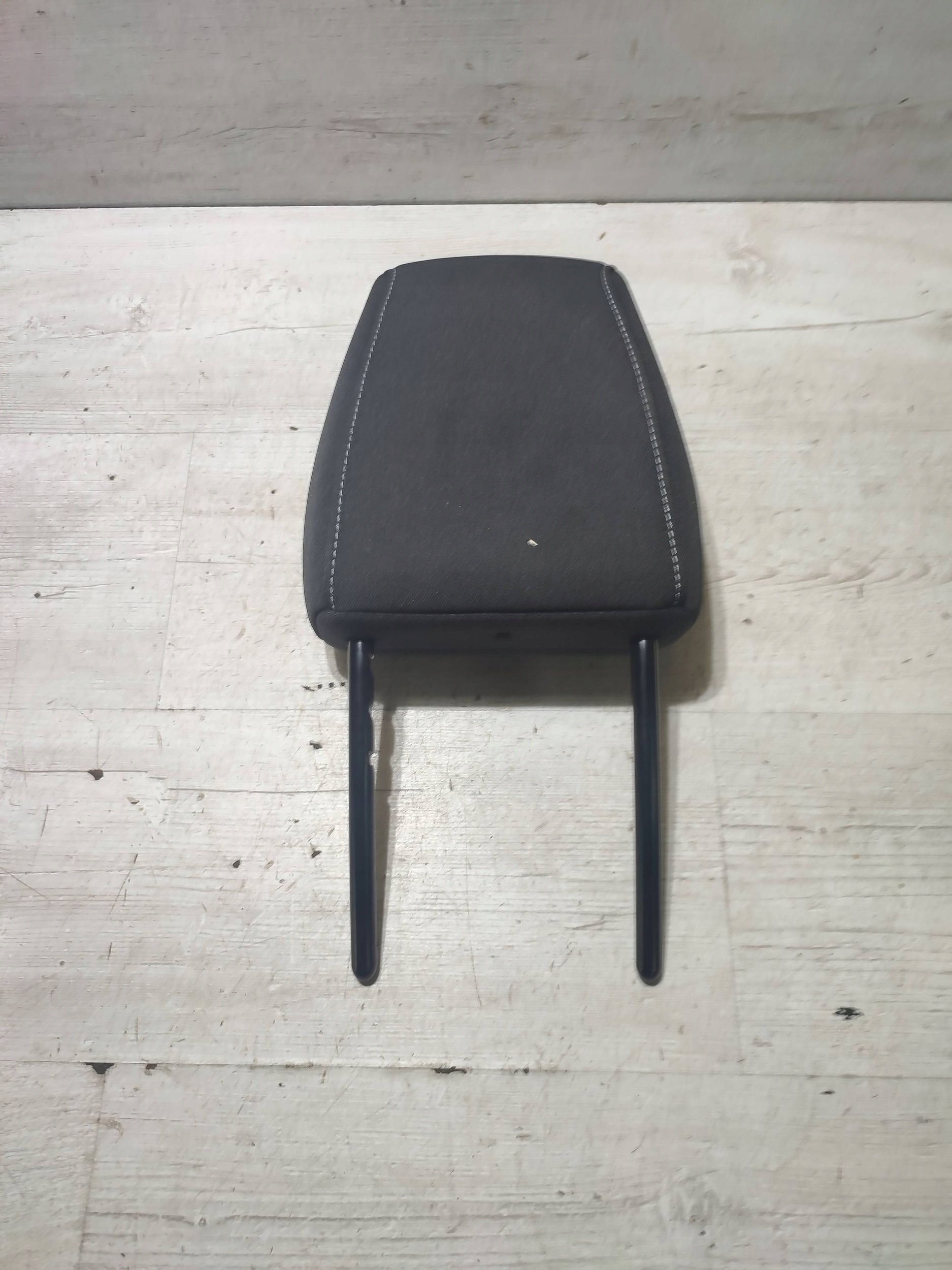 Opel Corsa F 2020 front side left rest