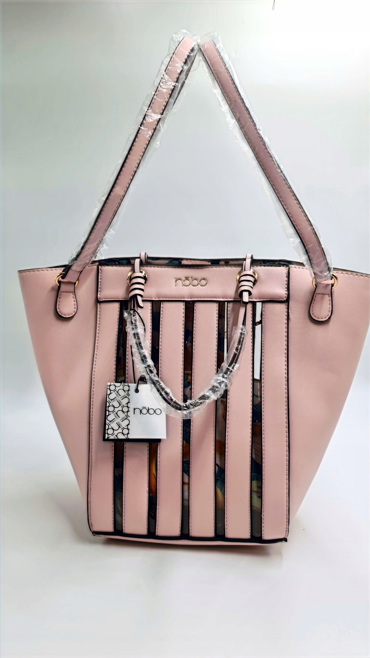 NBAG-I3240-C004