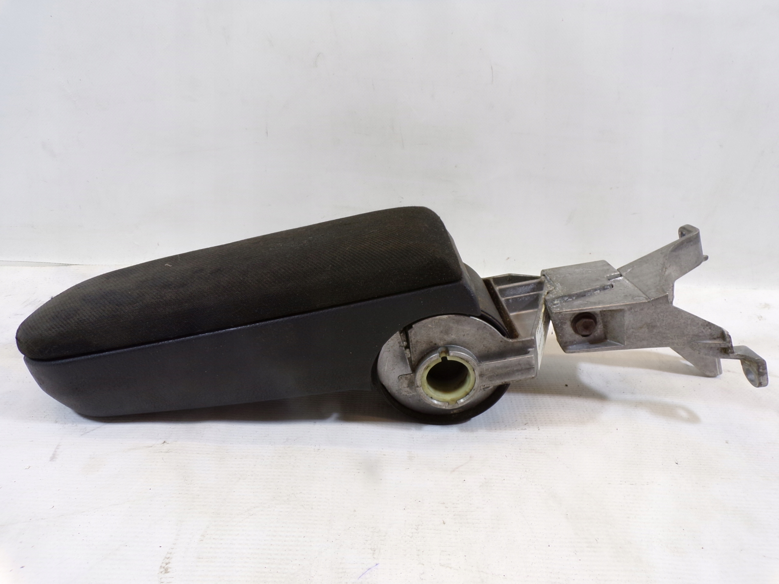 armrest VW PASSAT B5 3D0864209AC
