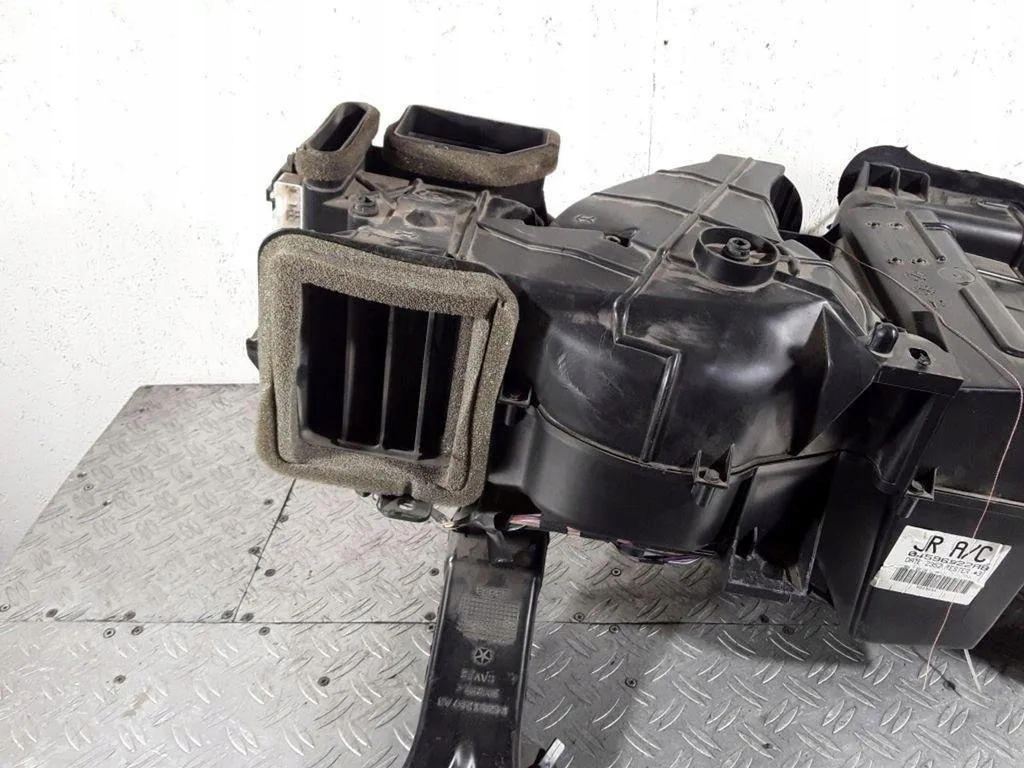 2002 CHRYSLER SEBRING (ST-22 - JR) Группа нагреватель 04885213AA