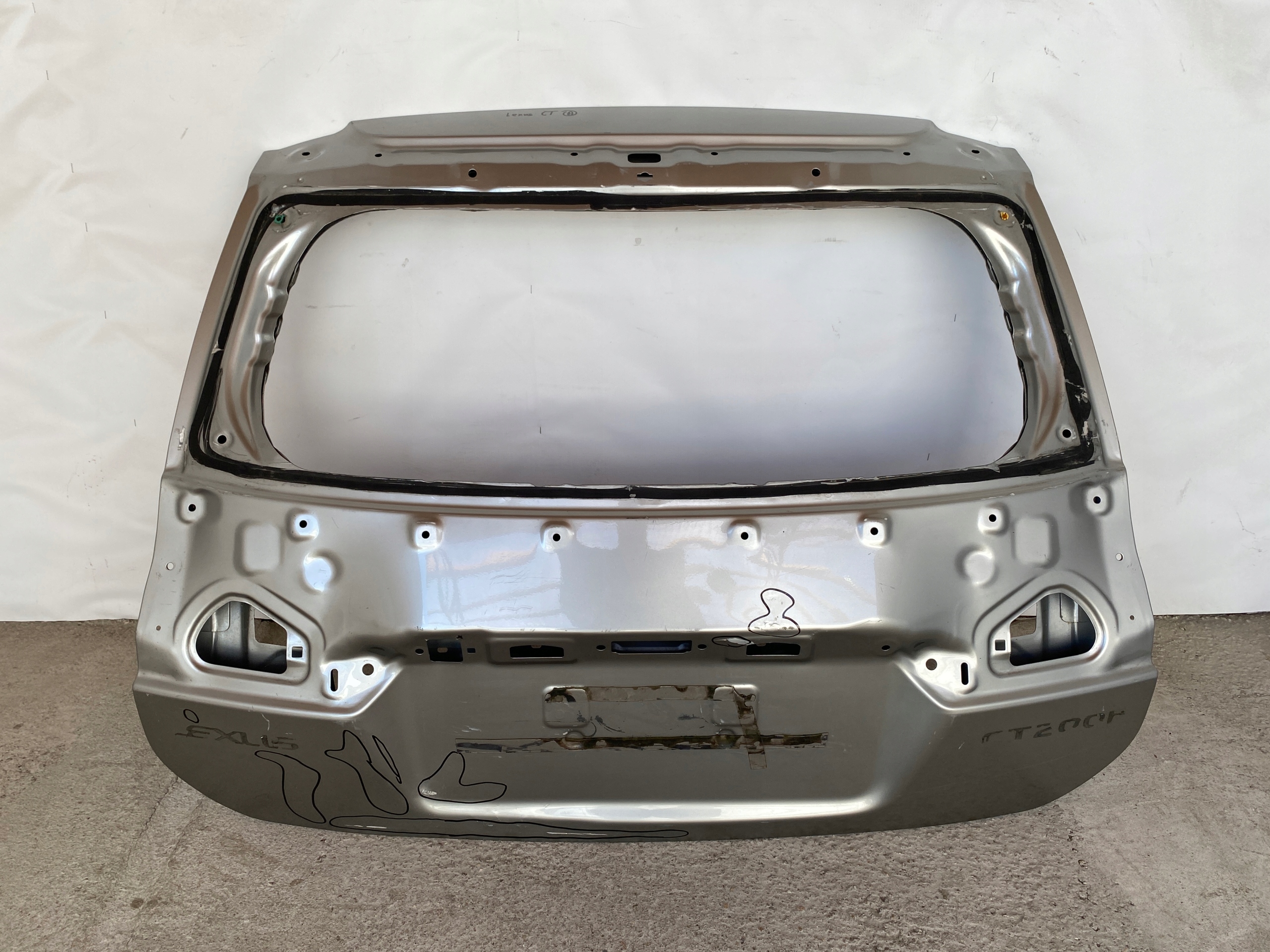 LEXUS CT KLAPA TYLNA TYŁ POZNAŃ