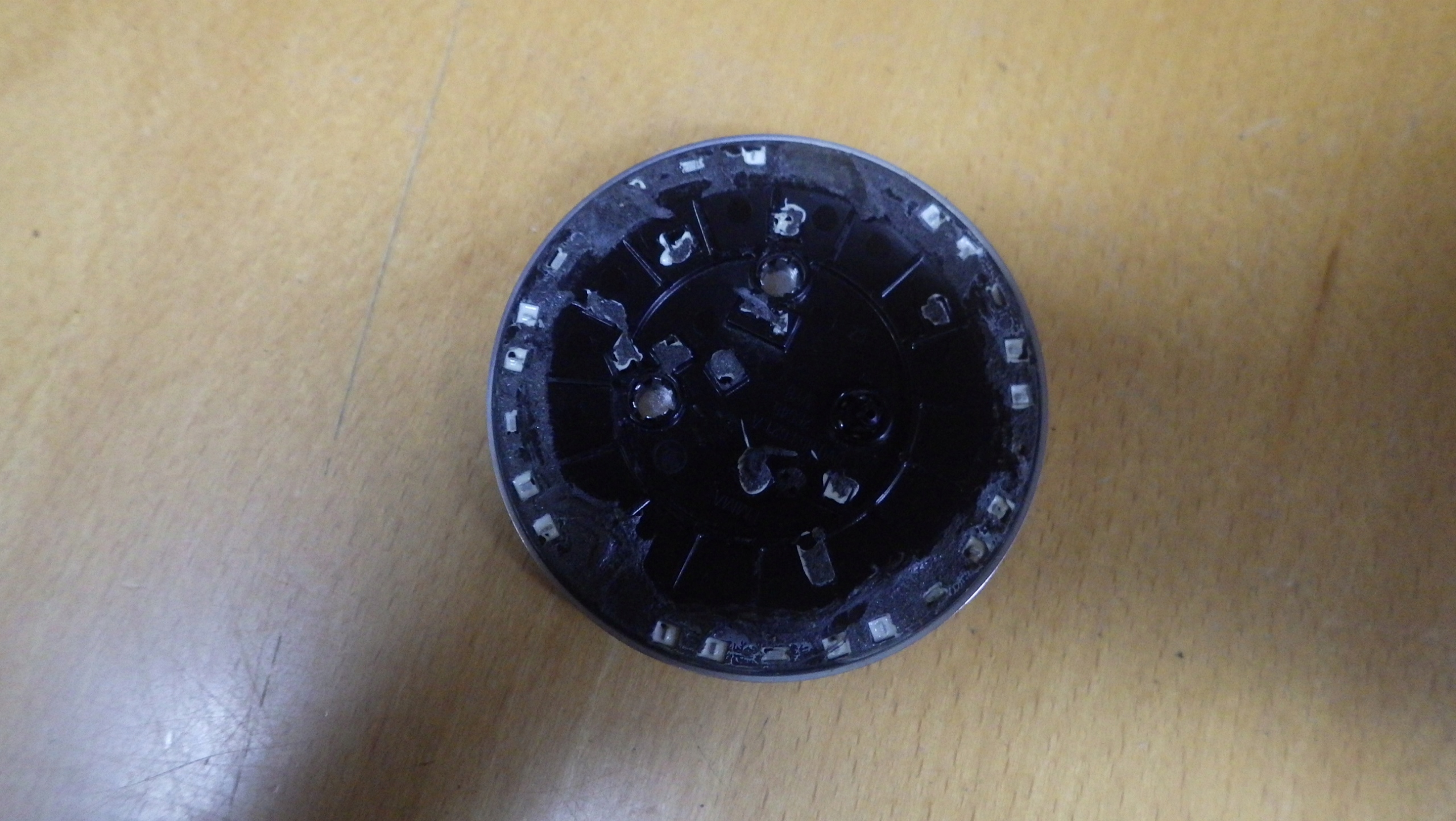 ZNACZEK EMBLEMAT SKODA OCTAVIA 1 2 I II FABIA 1 2 Numer katalogowy części 6V0853621A