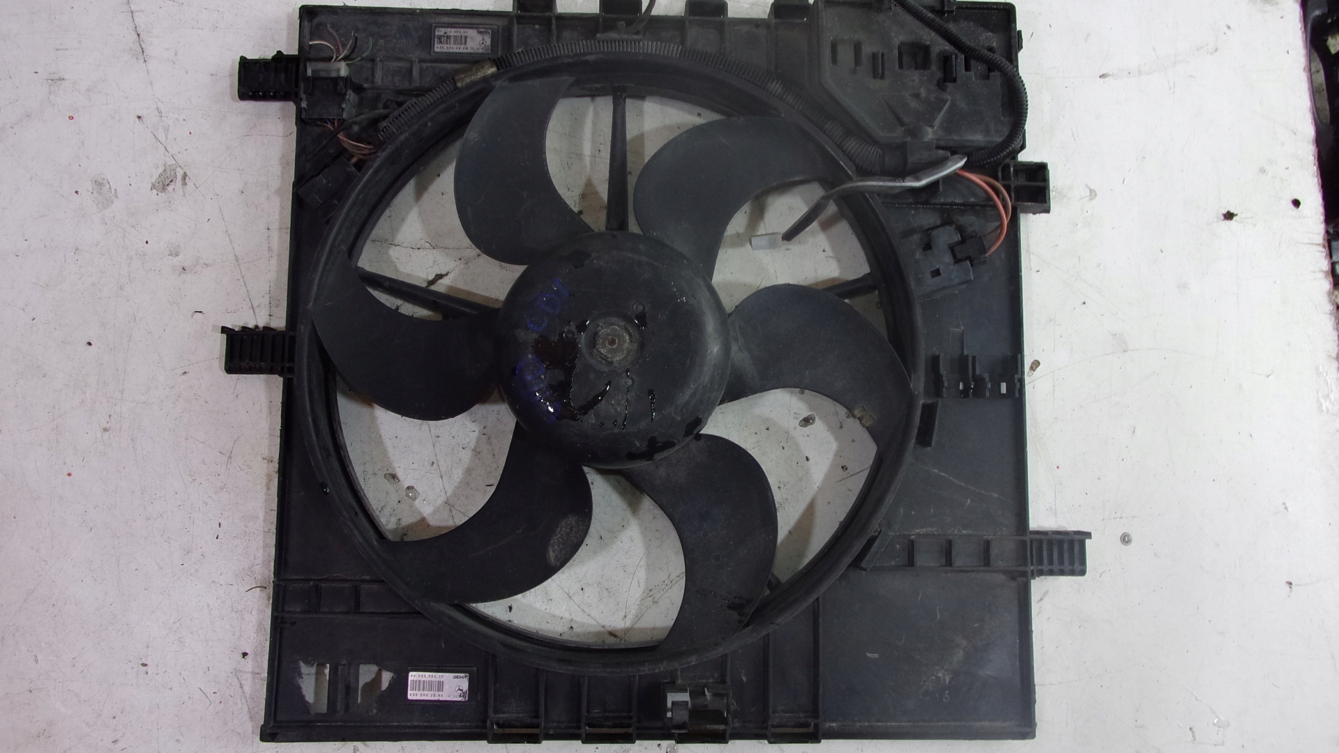 WENTYLATOR CHŁODNICY MERCEDES VITO W638 2.2CDI