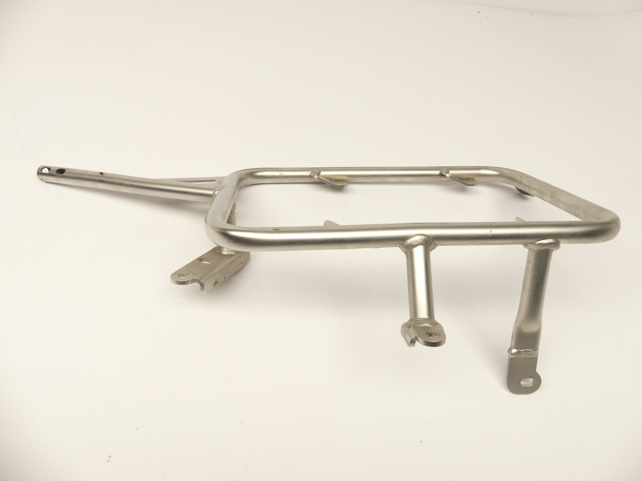 , STELAŻ KUFRA MOCOWANIE OSŁONA P BMW R 1200 GS R1200GS R1200 ADV K255 06+ Numer katalogowy części 46547699876