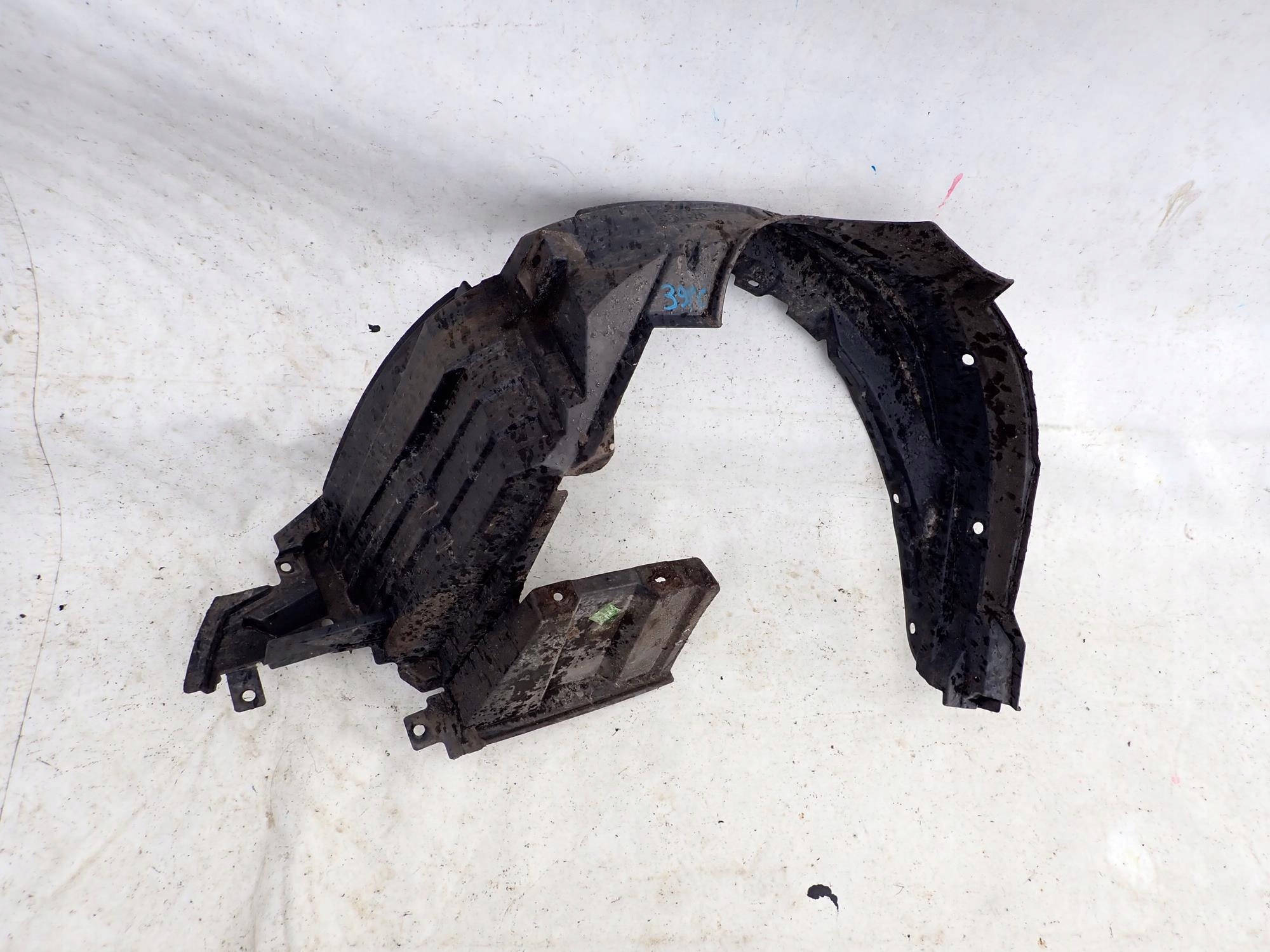 TOYOTA AYGO and 1 05-14 mudguard front front right