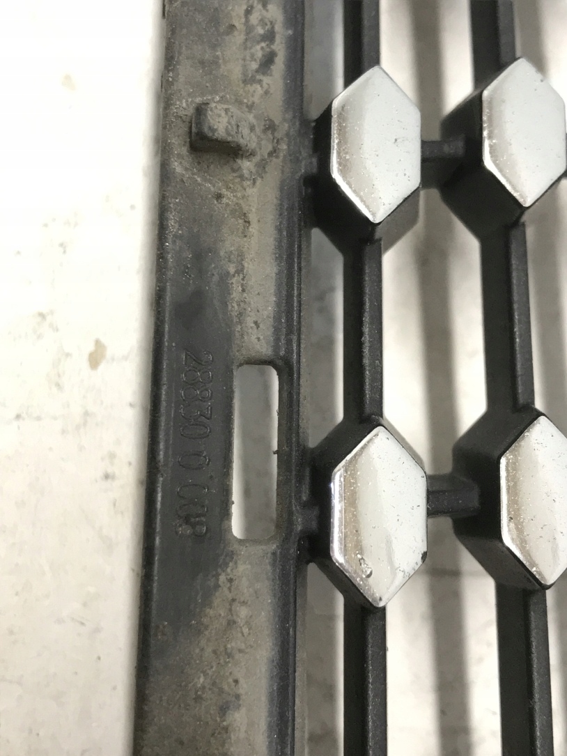 MERCEDES W176 AMG DIAMOND grid grill right