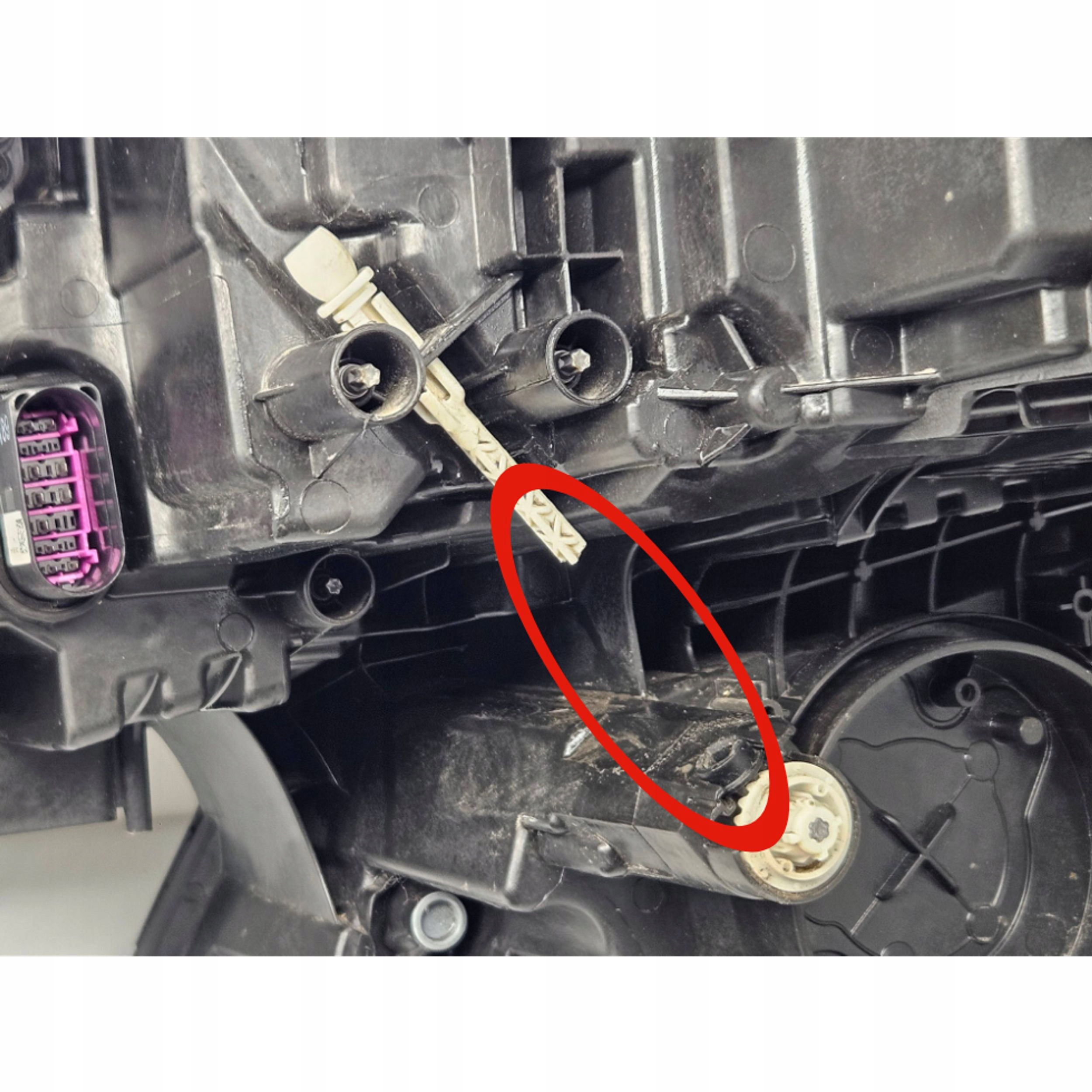 фара правая Сторона SKODA KODIAQ 566941016F