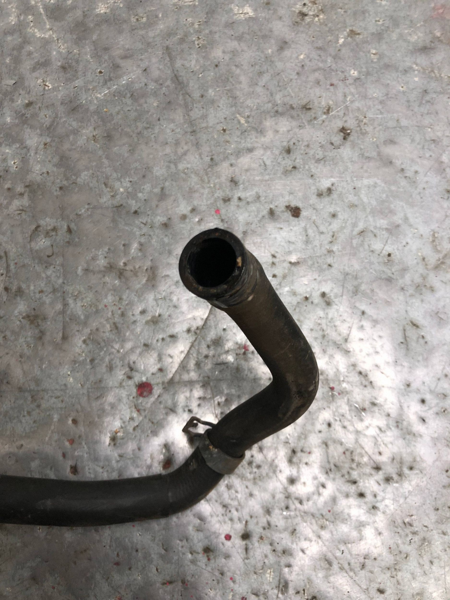 crijevo cijev vode VW PASSAT B7 1K0121070BR 1K0121051AH