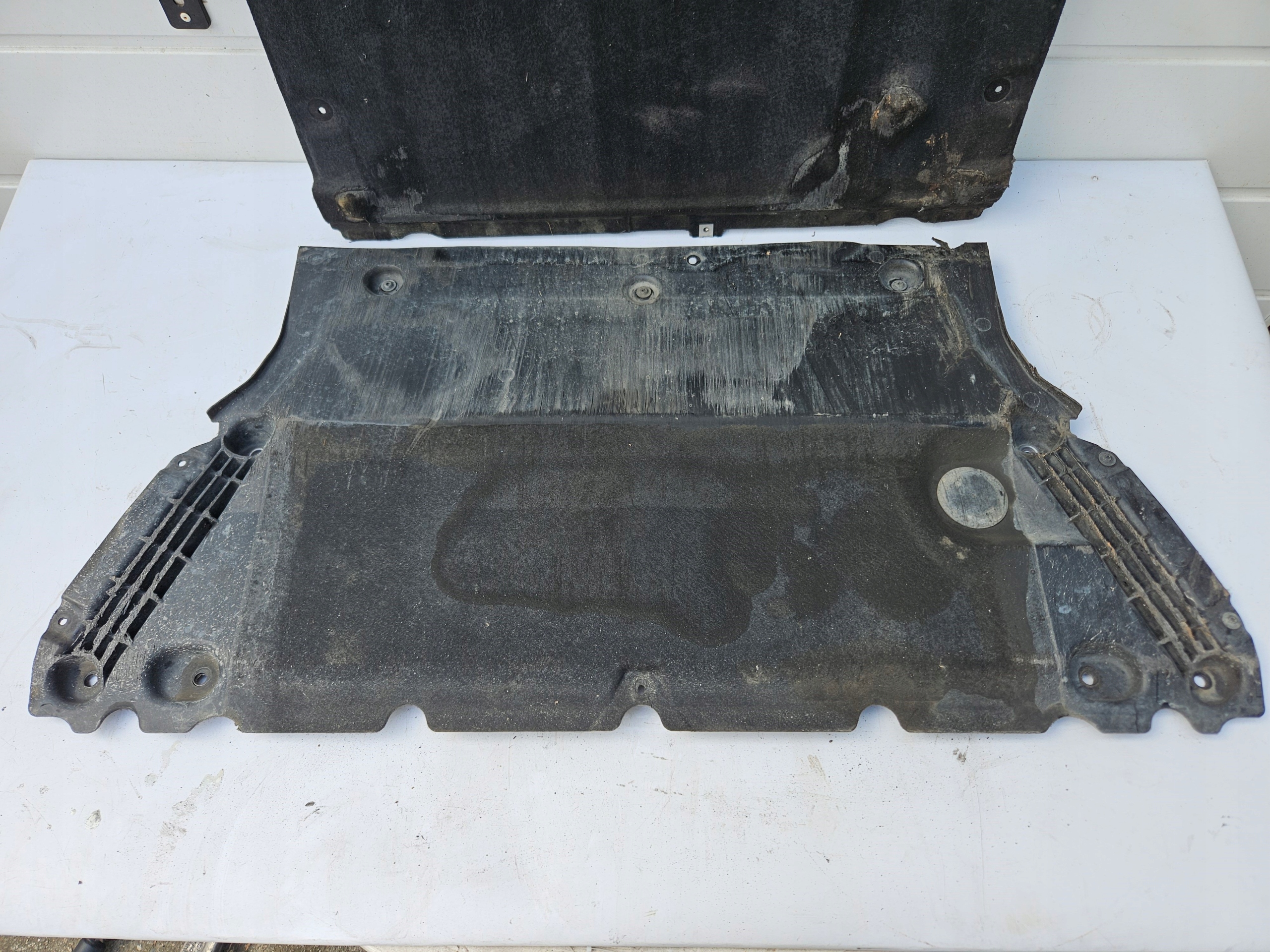 OSŁONA PŁYTA POD SILNIK AUDI A4 B9 8W