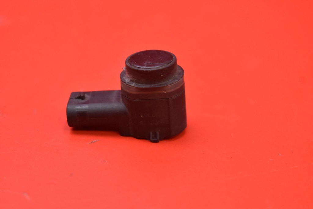 Sensor Parken vorne PDC 3C0919275S SKODA SUPERB 2 II 08-13