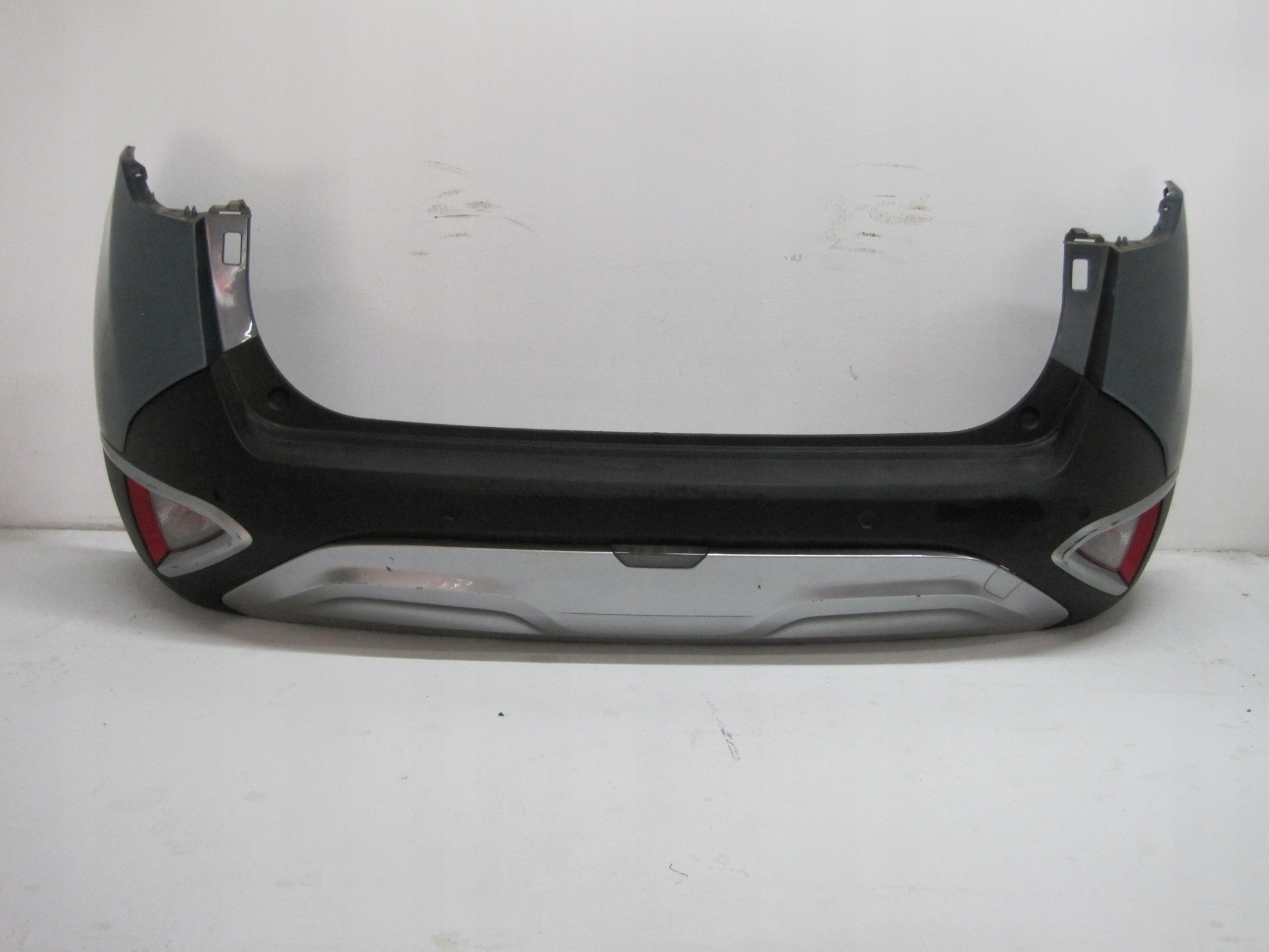 bumper rear part Kia Sportage V 4 PDC rear