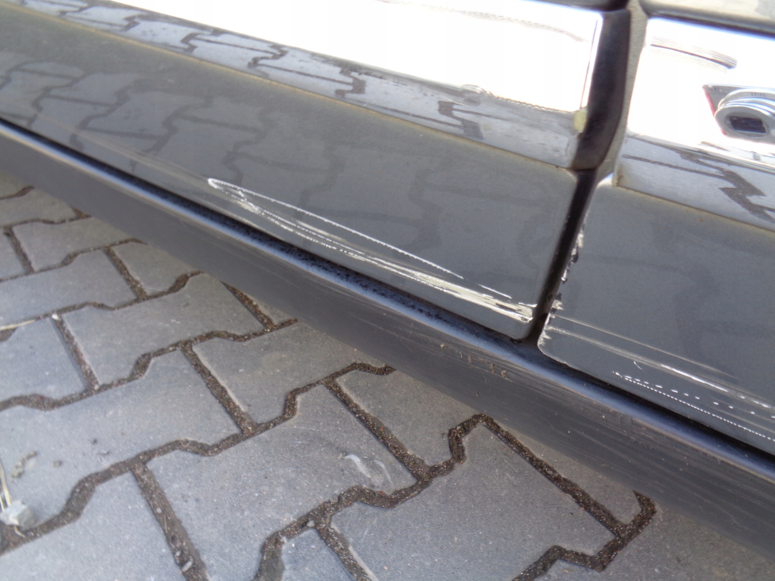 CITROEN C5 III SEDAN DRZWI PRAWE TYŁ 08> Kolor do lakierowania