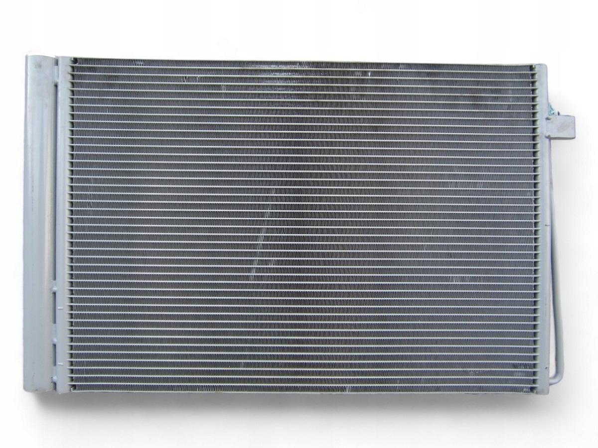 RADIATEUR CLIMATISATION BMW E65 750I ESSENCE LIFT LCI