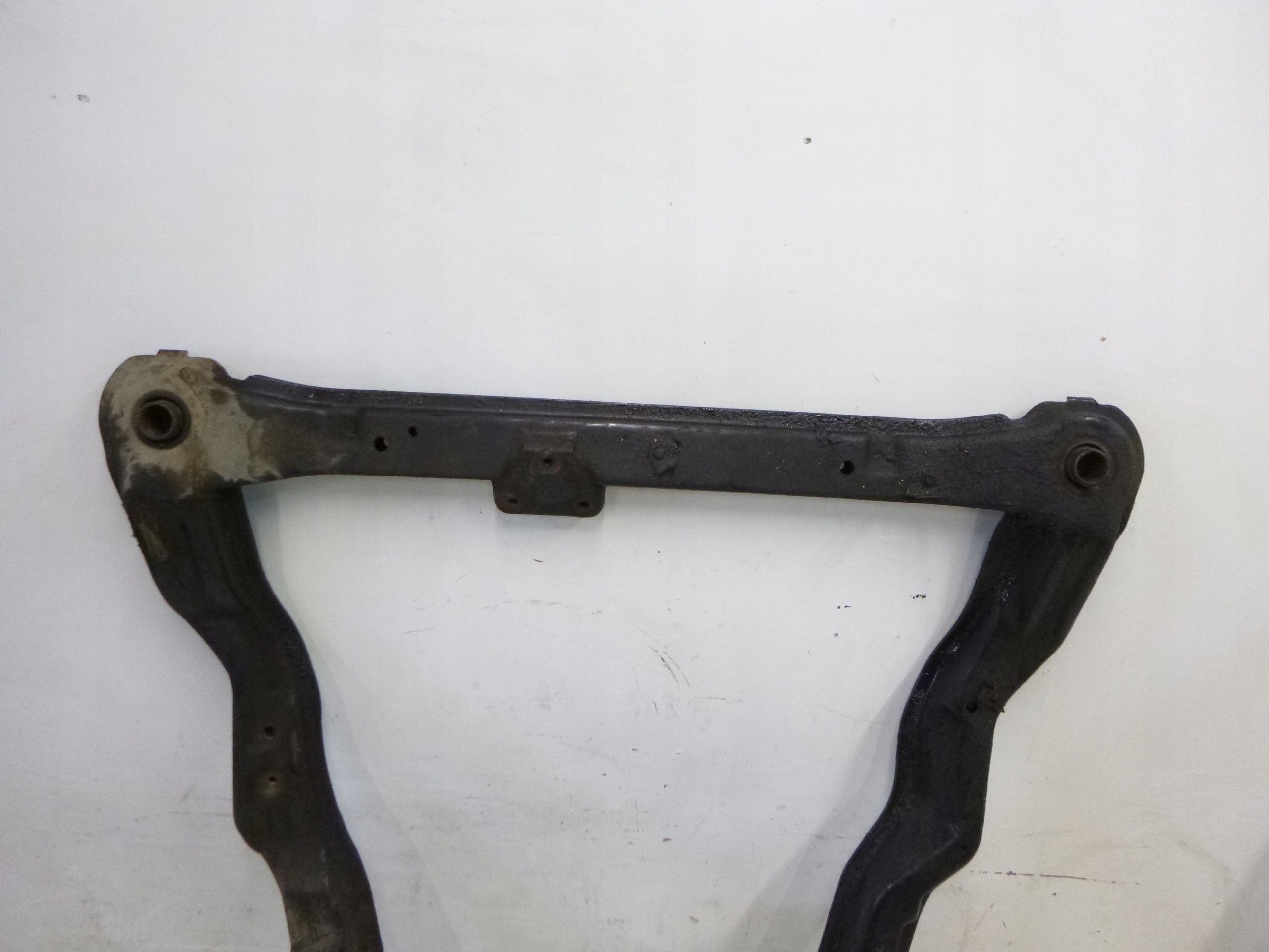 axle beam lawa subframe below engine front Hyundai Santa Fe and 2.4 B 01-06 OE EU