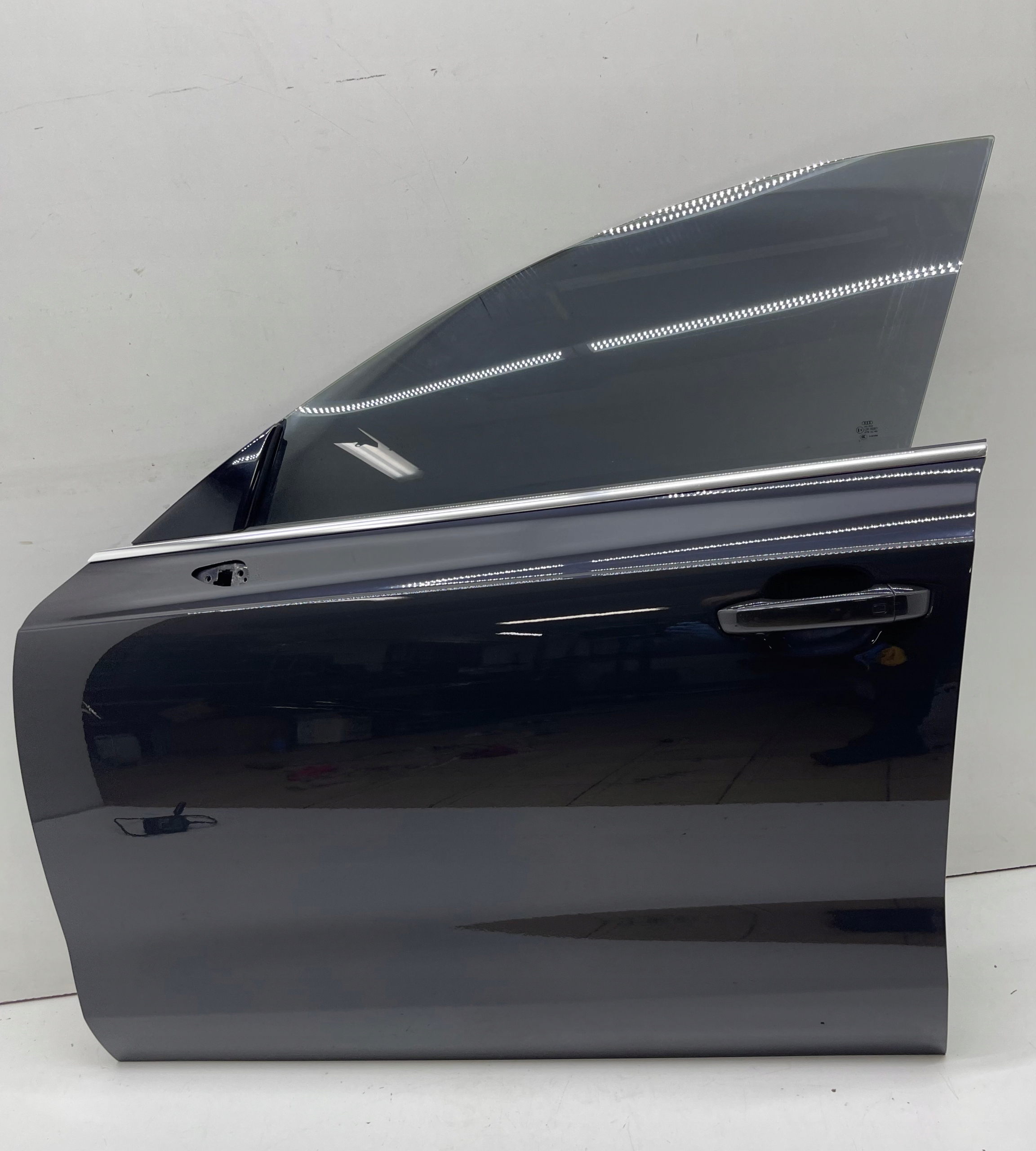 AUDI A7 C7 door left left front colour: LX7U nice complete |WYSYLKA!