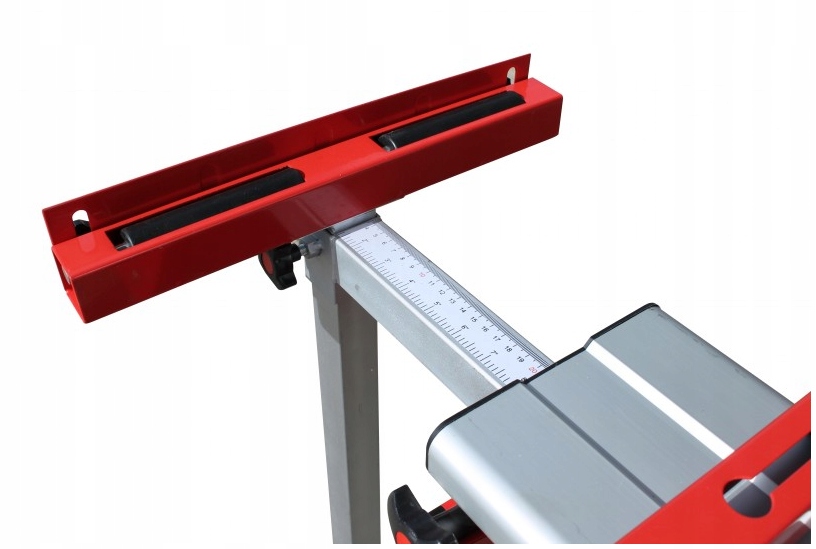 PIŁA UKOŚNICA Z POSUWEM KAP 305JL+STÓŁ USK2760 Napięcie akumulatora 230 V