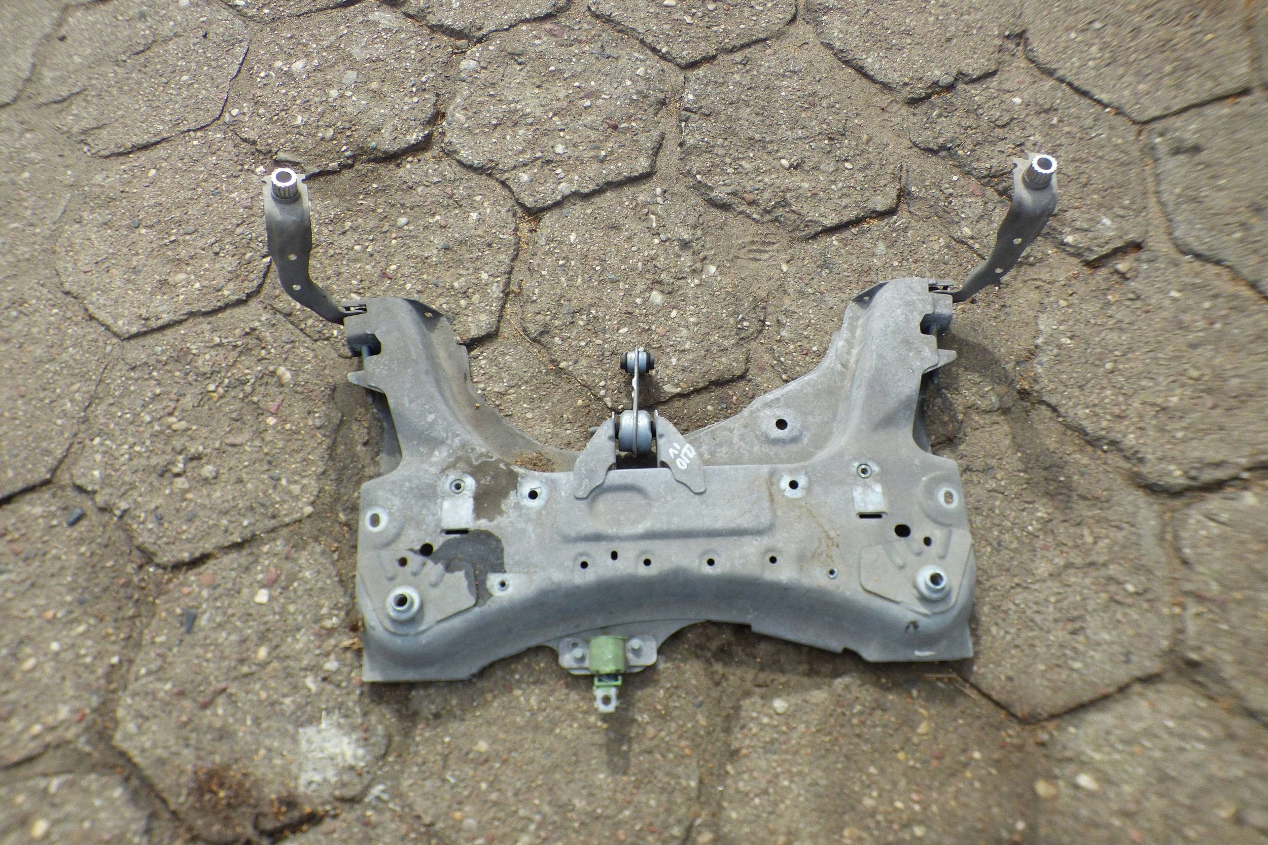 subframe axle beam front st.BDB 100%PROSTY Renault Clio IV 2012