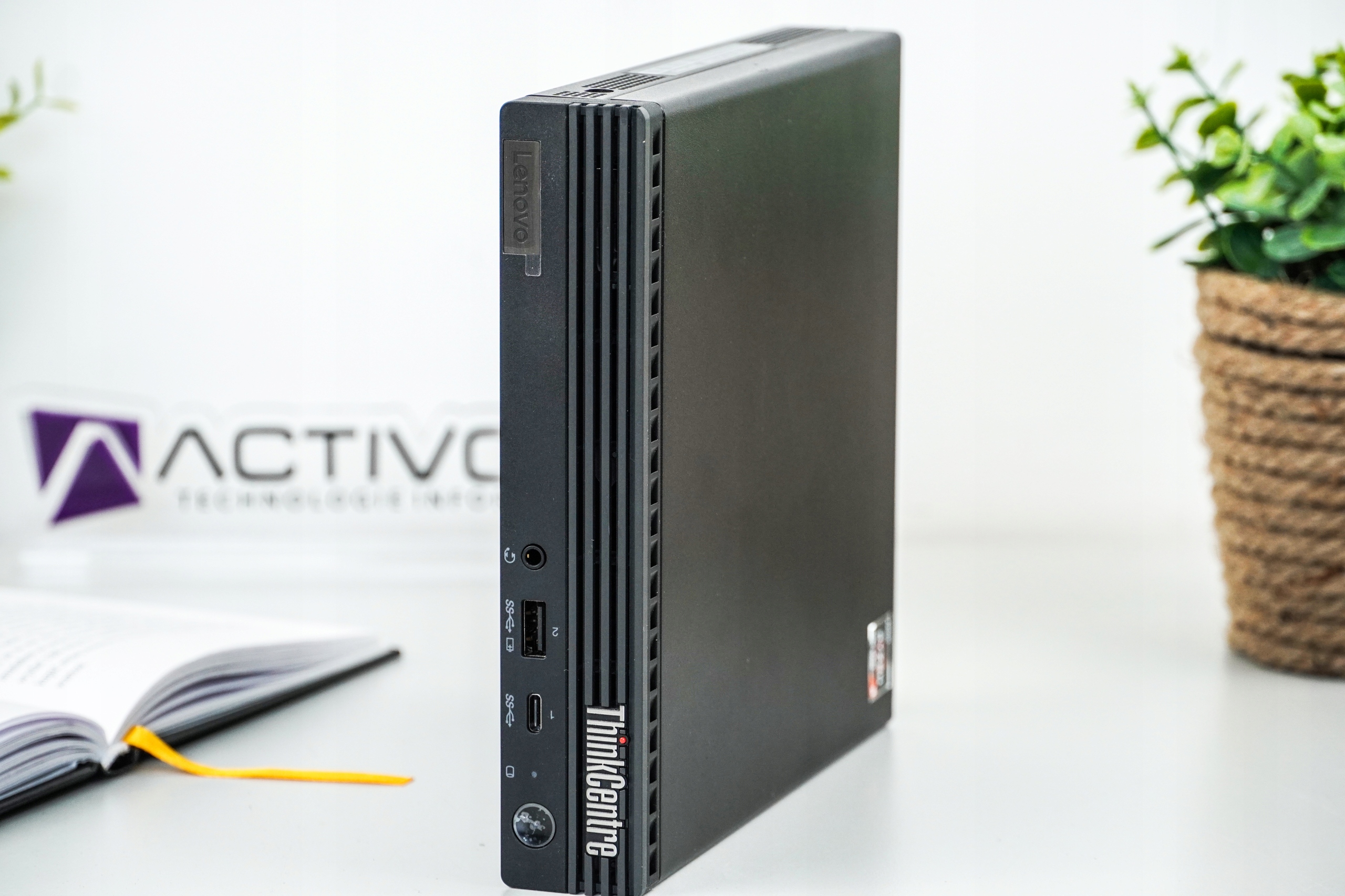 Wydajny Mini PC Lenovo ThinkCentre M75q Ryzen | 8GB | 256SSD | Win11 Model procesora AMD RYZEN 3- 4300GE