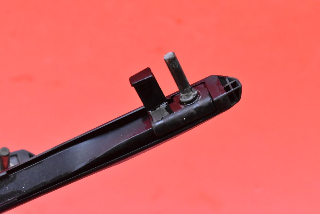 wiper arm front EU BMW F02 08-12