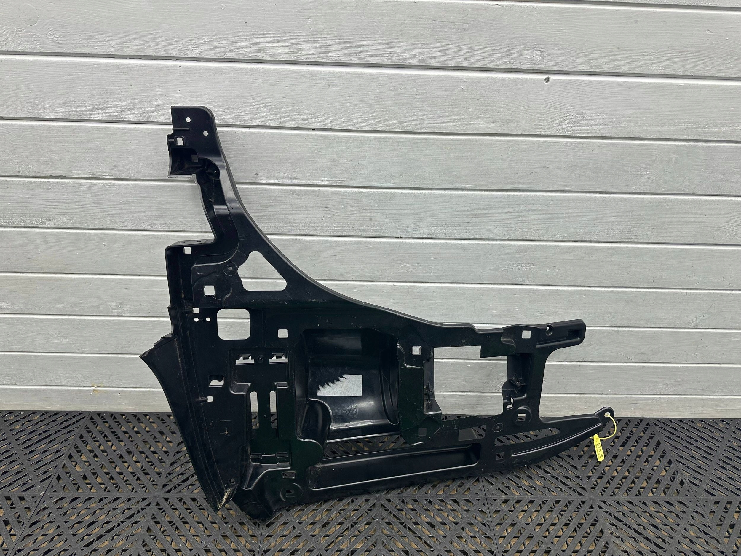 Support montage pare-chocs Arrière BMW i3 7296754