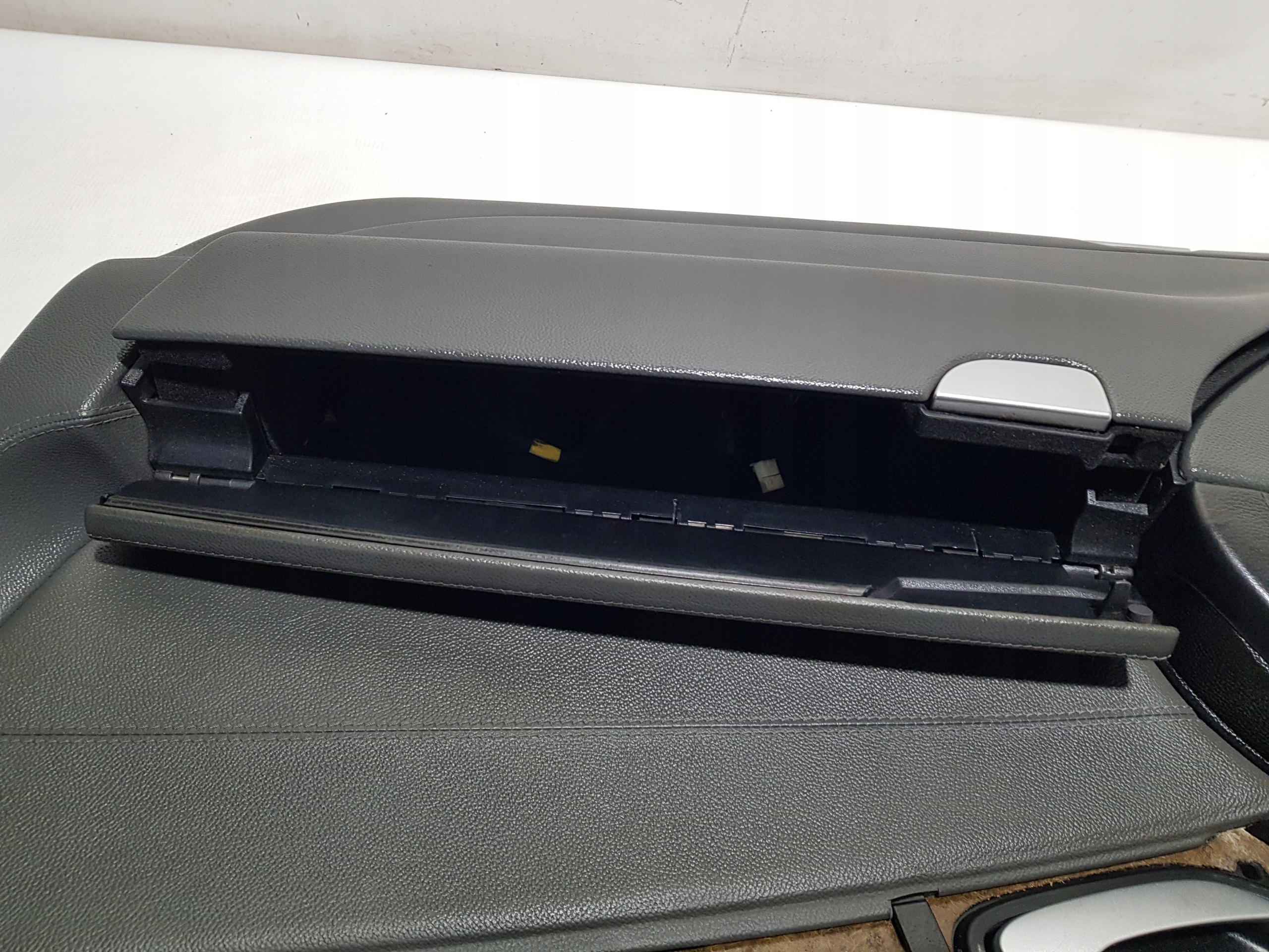 side upholstery door right front MERCEDES SL R230 W230