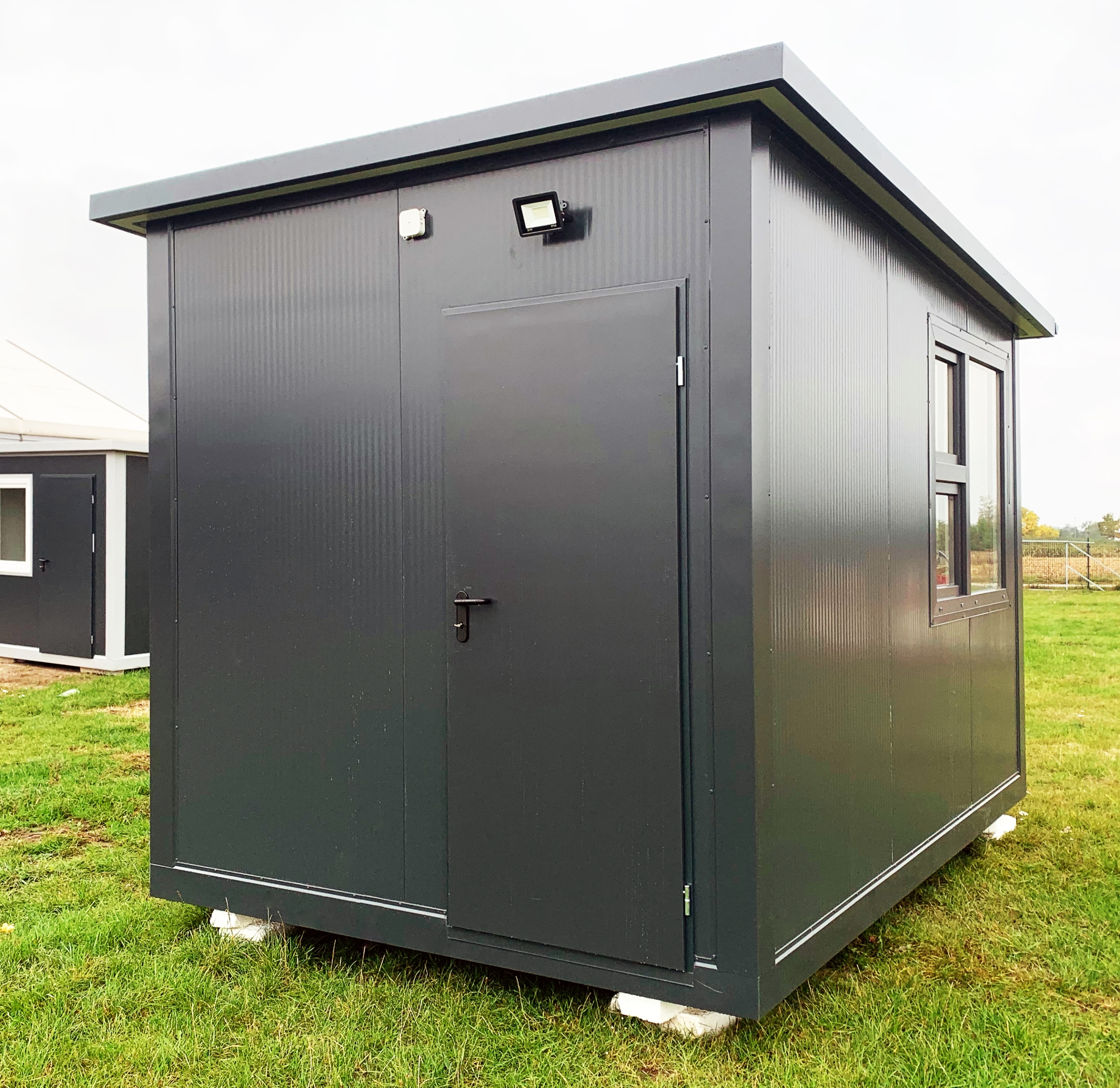 KONTENER SANITARNY STRÓŻÓWKA PORTIERNIA BIUROWY