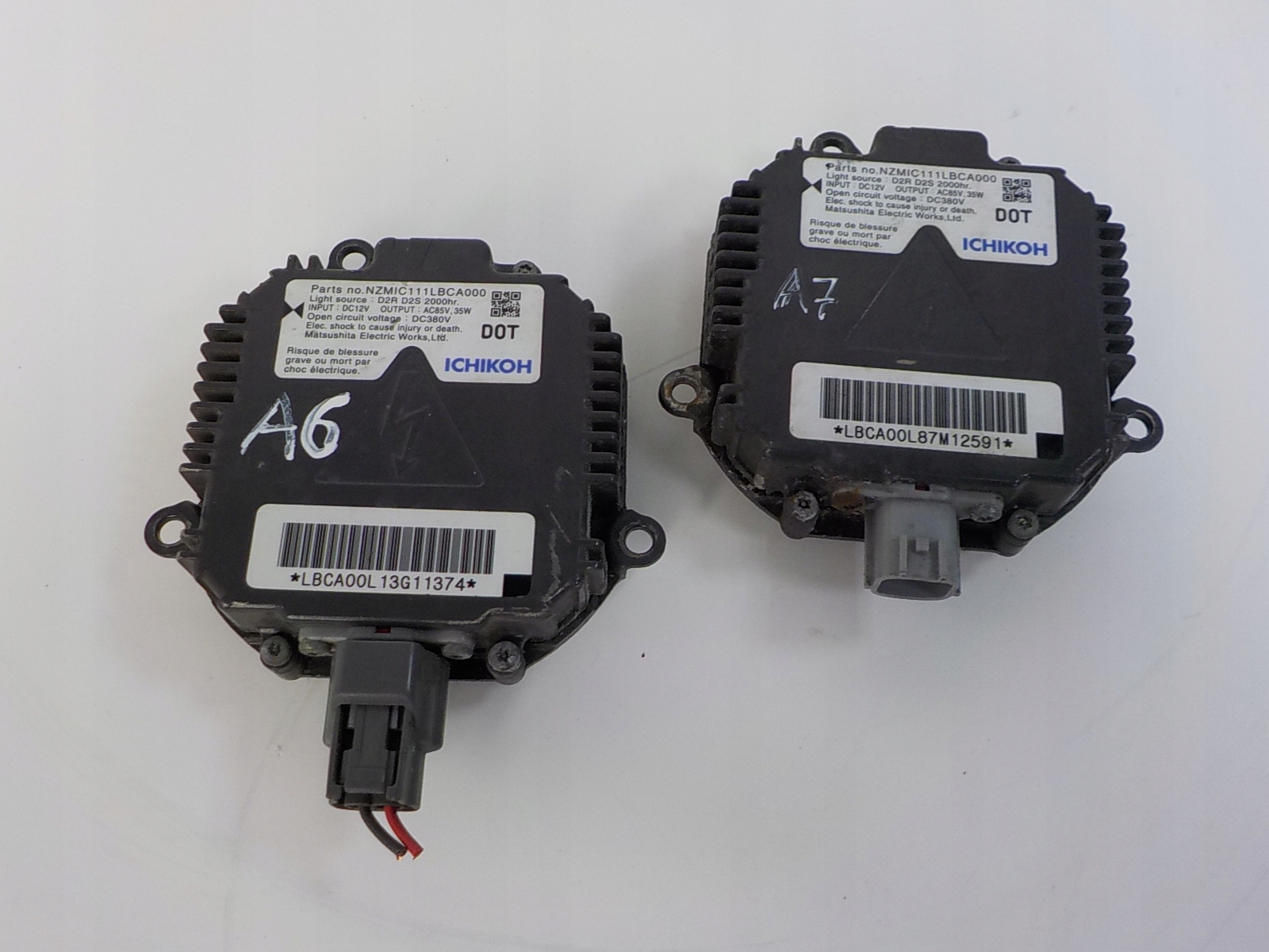 SUBARU FORESTER II SG LIFT control unit XENON LBCA00L